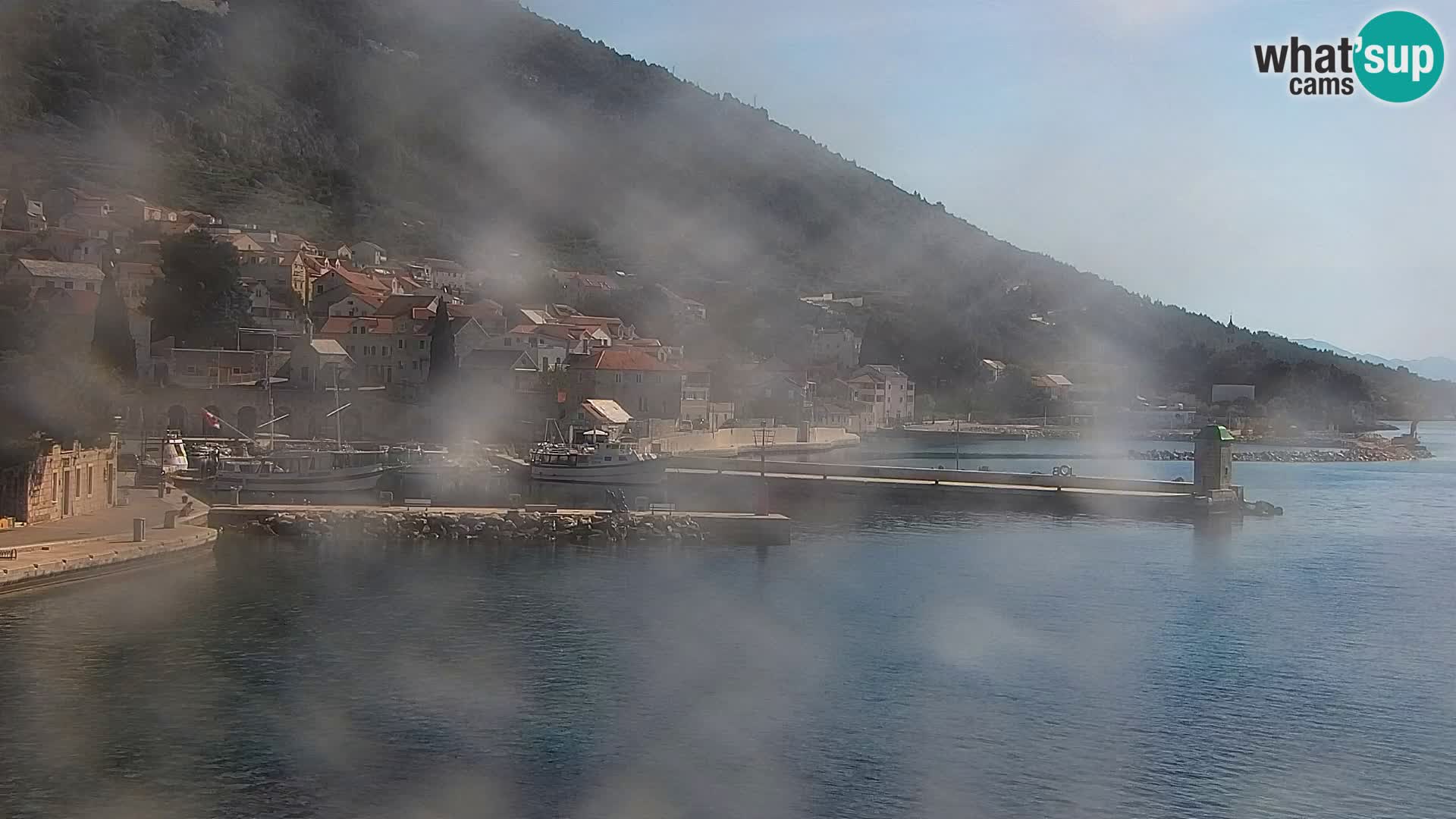 Webcam Bol Town Center & Marina – Live View from Bol, Brač