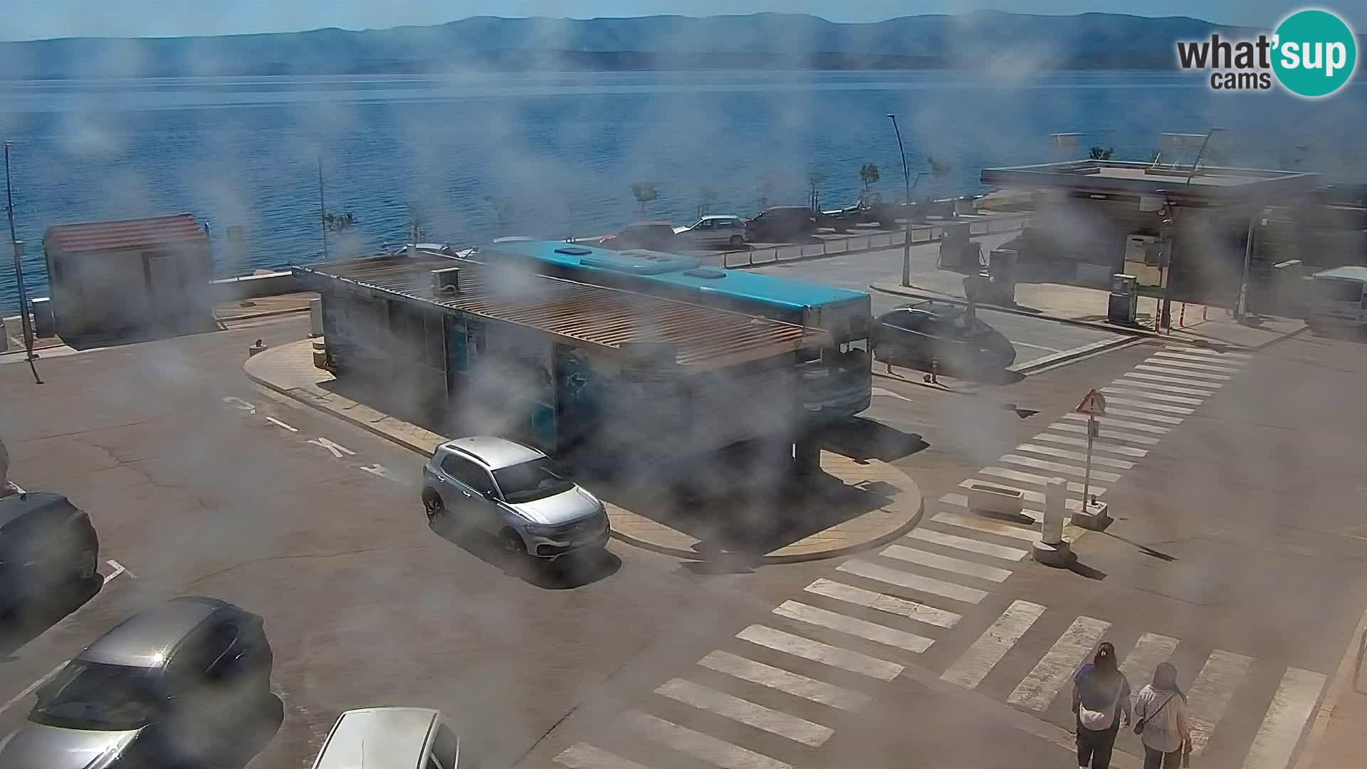 Webcam Bol Centro e Marina – Vista live dal porto di Bol