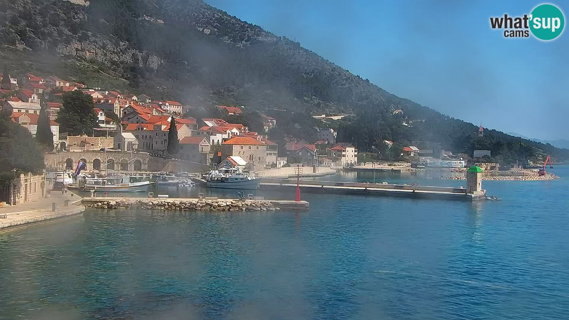 Webcam Bol Town Center & Marina – Live View from Bol, Brač