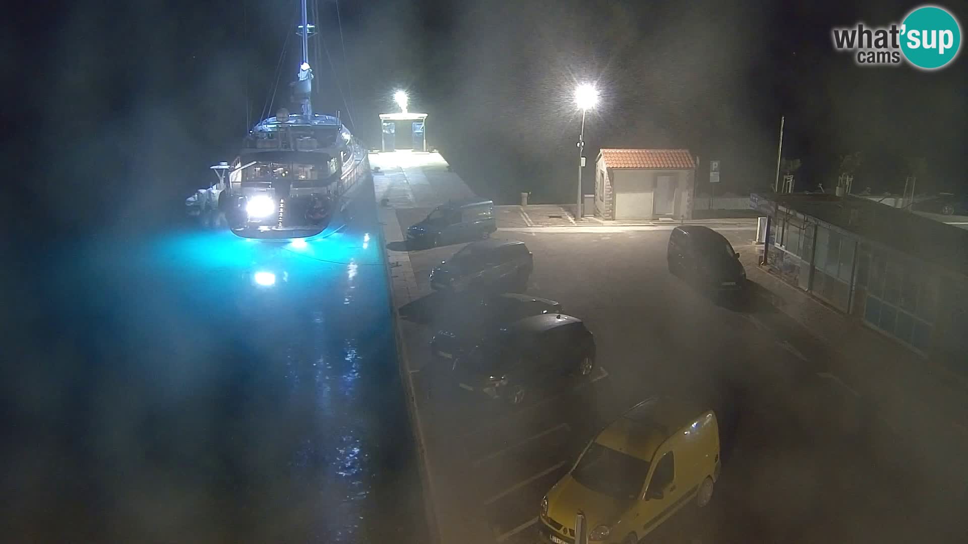 Webcam Bol Town Center & Marina – Live View from Bol, Brač