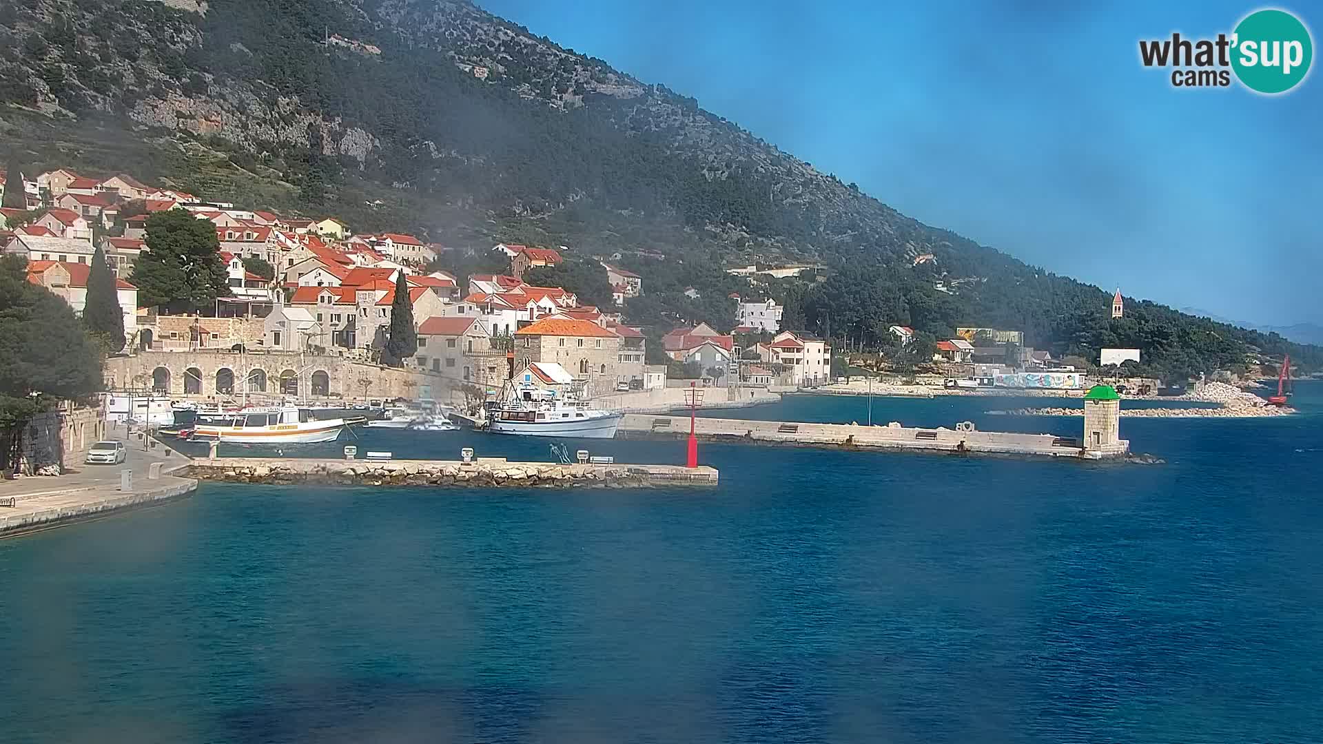 Webcam Bol Town Center & Marina – Live View from Bol, Brač