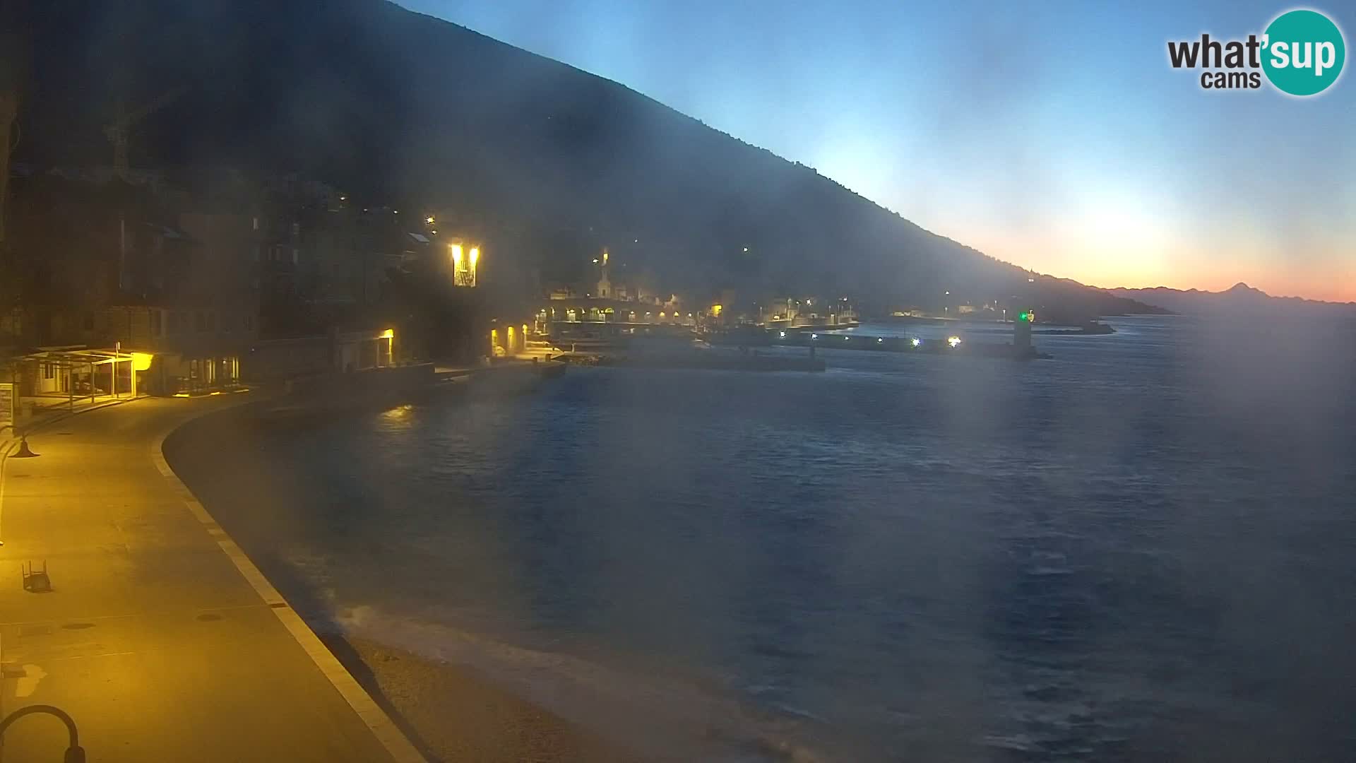 Webcam Bol Town Center & Marina – Live View from Bol, Brač