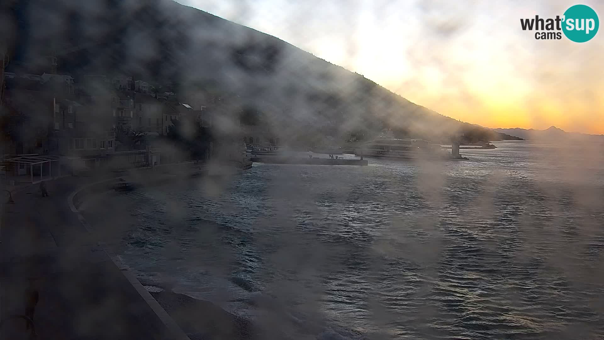 Webcam Bol Town Center & Marina – Live View from Bol, Brač