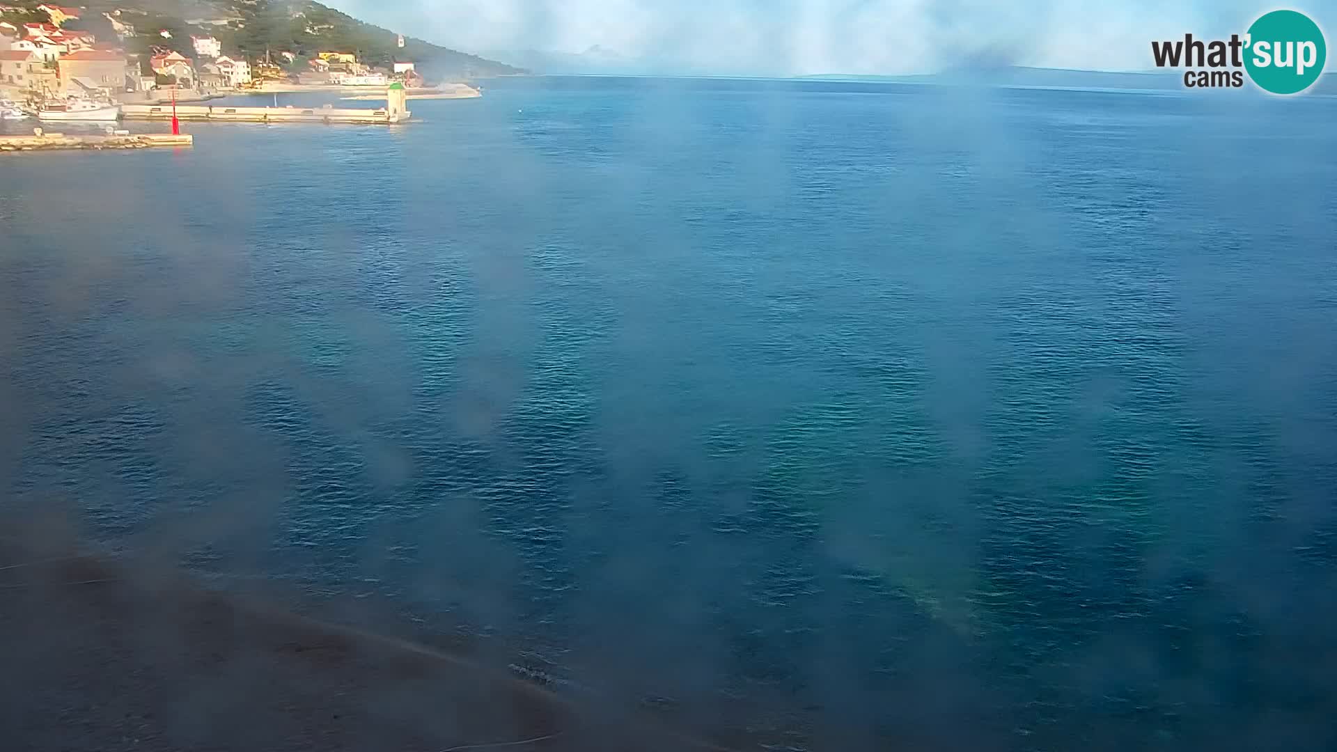 Webcam Bol Hafen & Ortszentrum – Liveblick aus Bol auf der Insel Brač