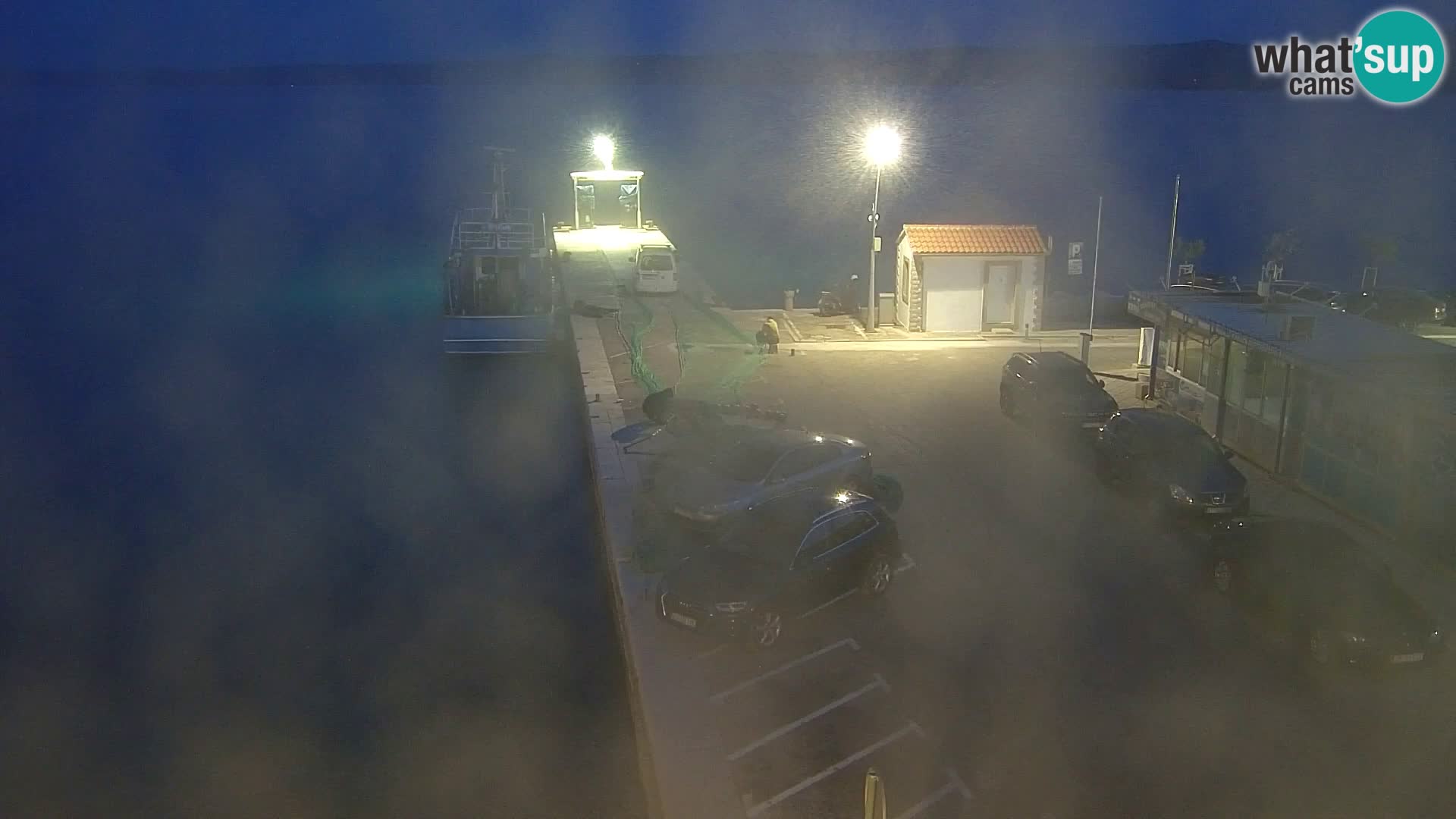 Webcam Bol Centro e Marina – Vista live dal porto di Bol