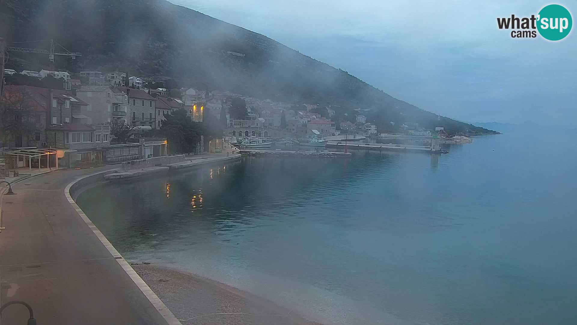 Webcam Bol Town Center & Marina – Live View from Bol, Brač