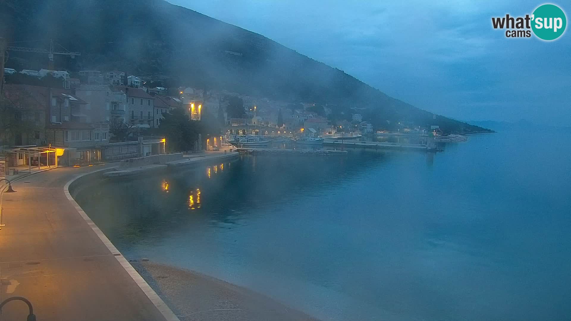Webcam Bol Hafen & Ortszentrum – Liveblick aus Bol auf der Insel Brač