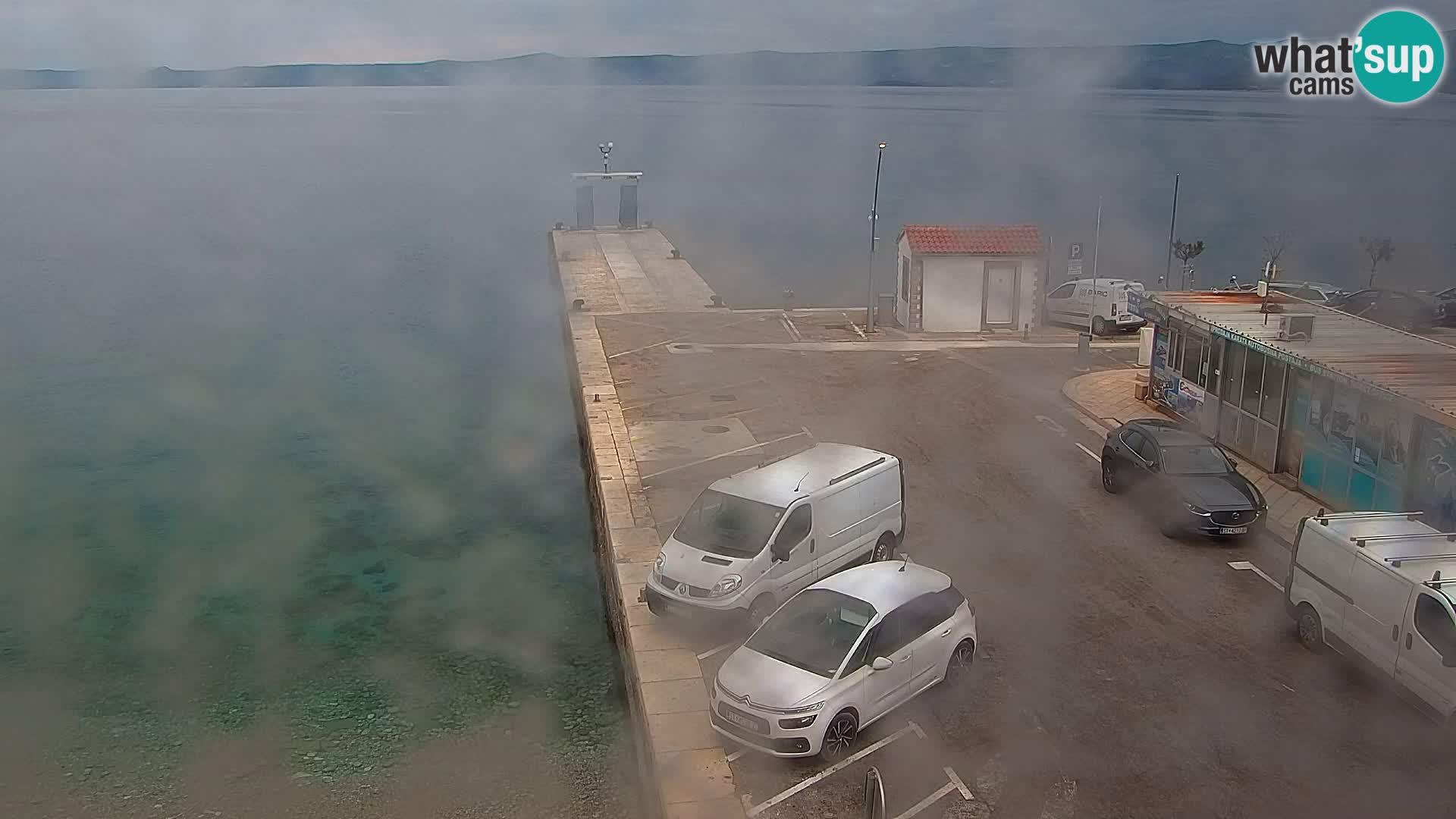 Webcam Bol Centro e Marina – Vista live dal porto di Bol