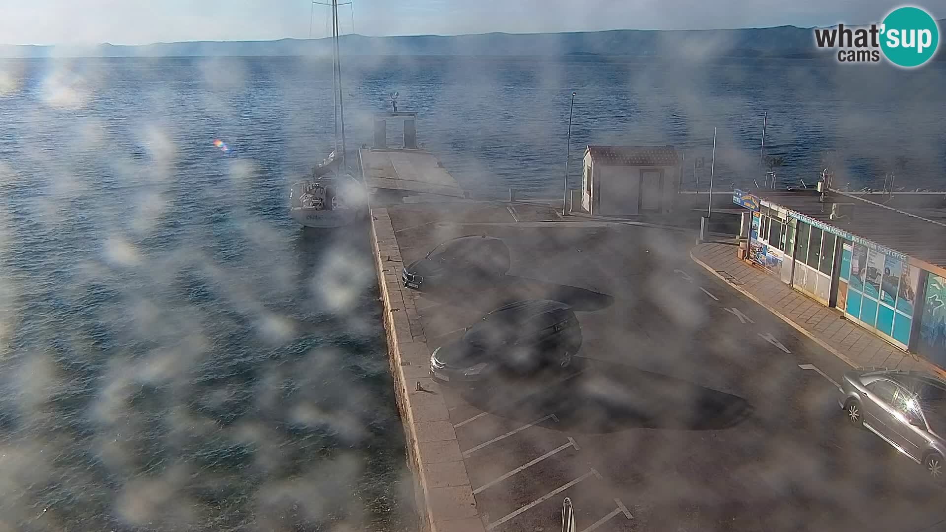 Webcam Bol Hafen & Ortszentrum – Liveblick aus Bol auf der Insel Brač