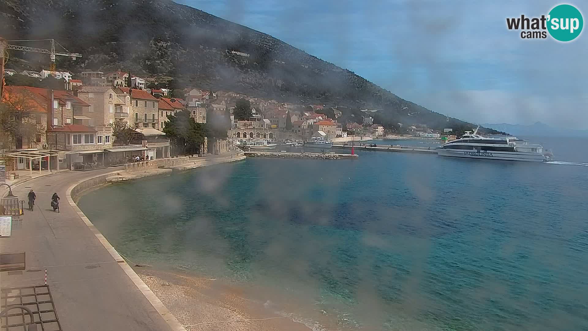 Webcam Bol Hafen & Ortszentrum – Liveblick aus Bol auf der Insel Brač