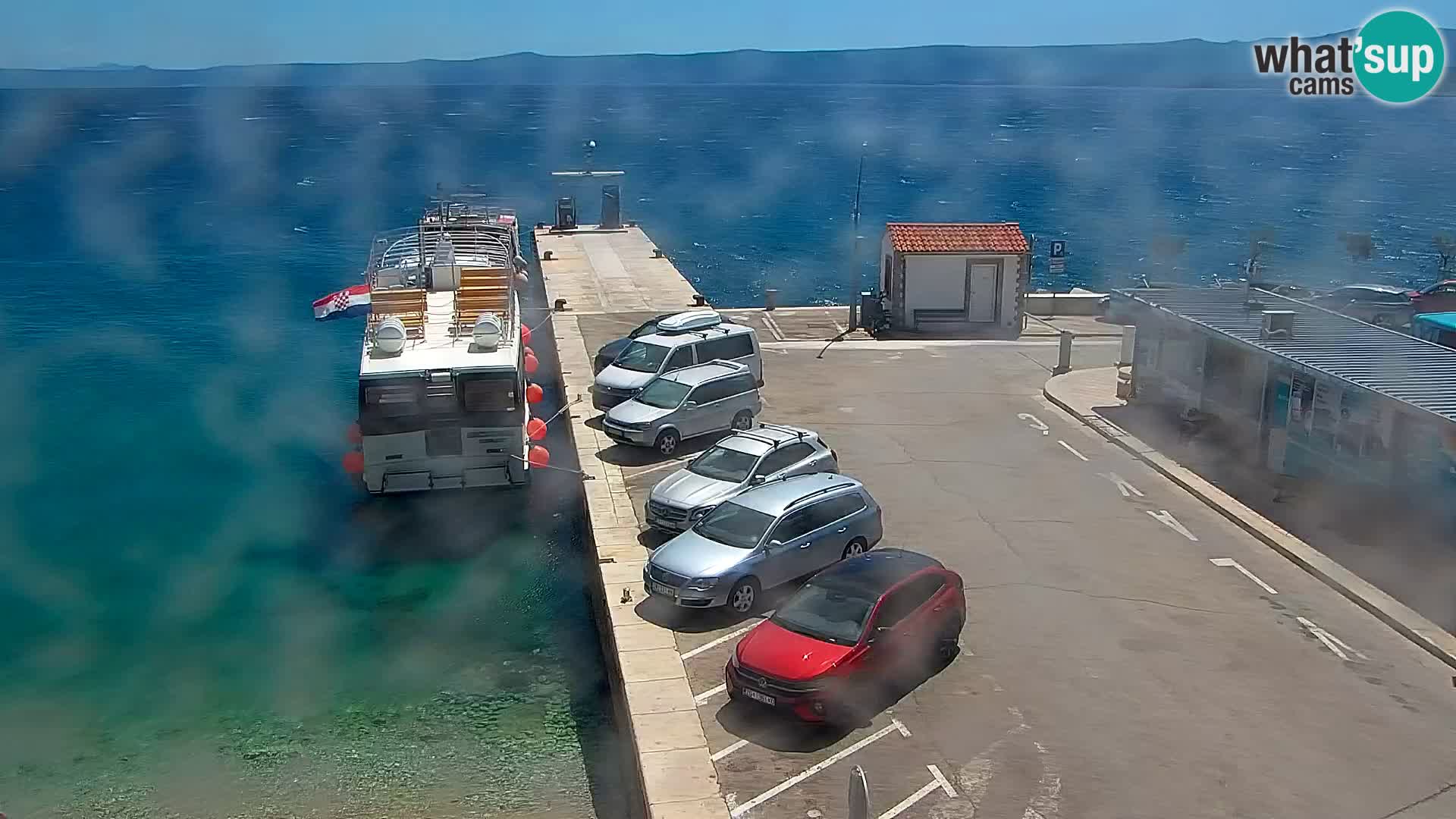 Webcam Bol Hafen & Ortszentrum – Liveblick aus Bol auf der Insel Brač