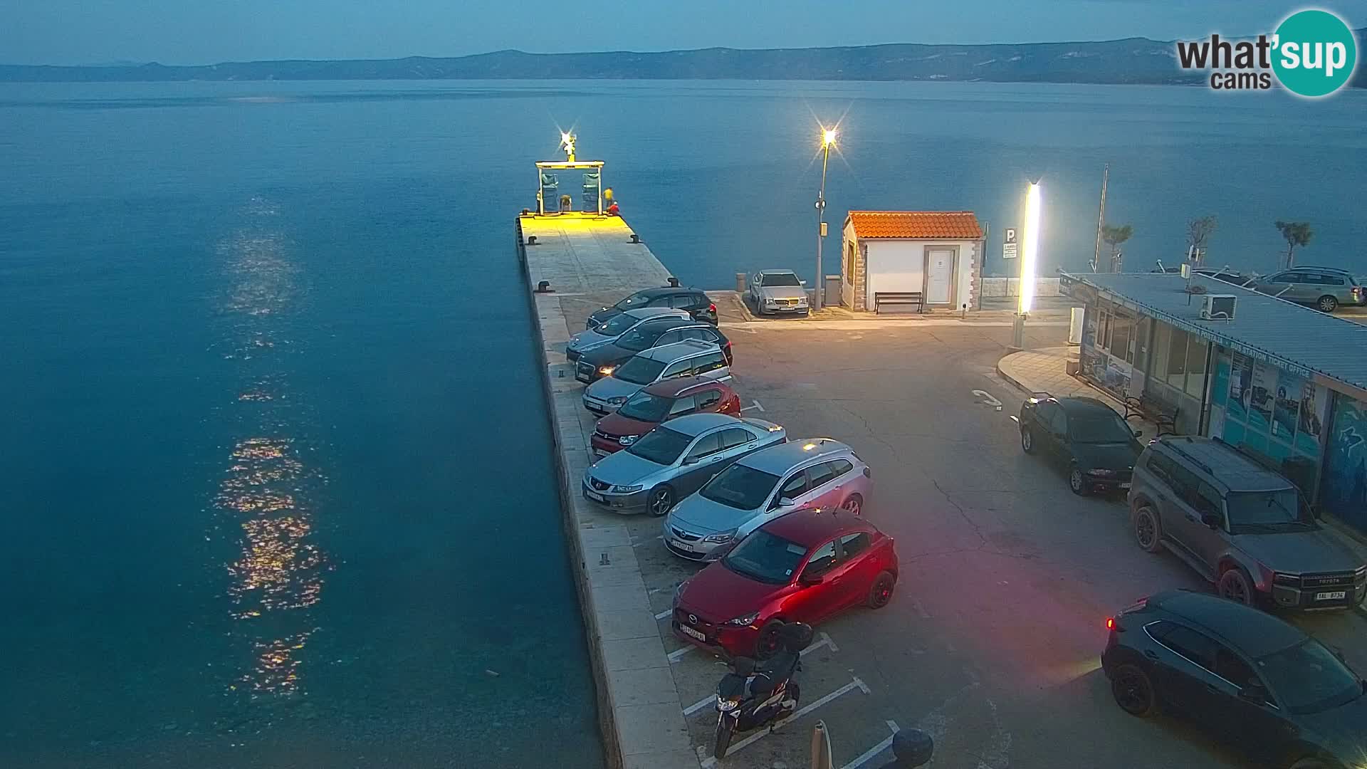 Webcam Bol Town Center & Marina – Live View from Bol, Brač
