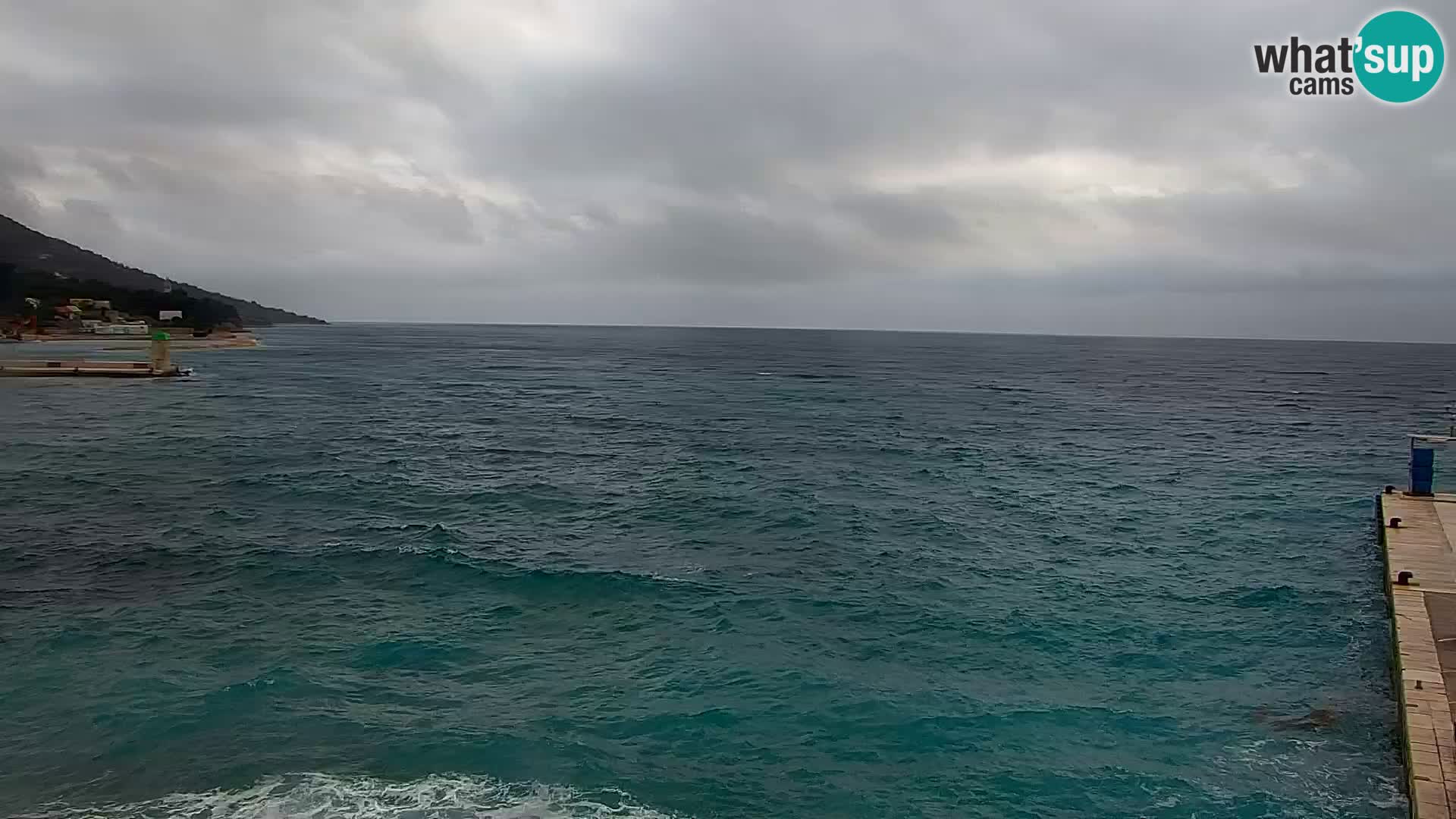 Webcam Bol Centro e Marina – Vista live dal porto di Bol