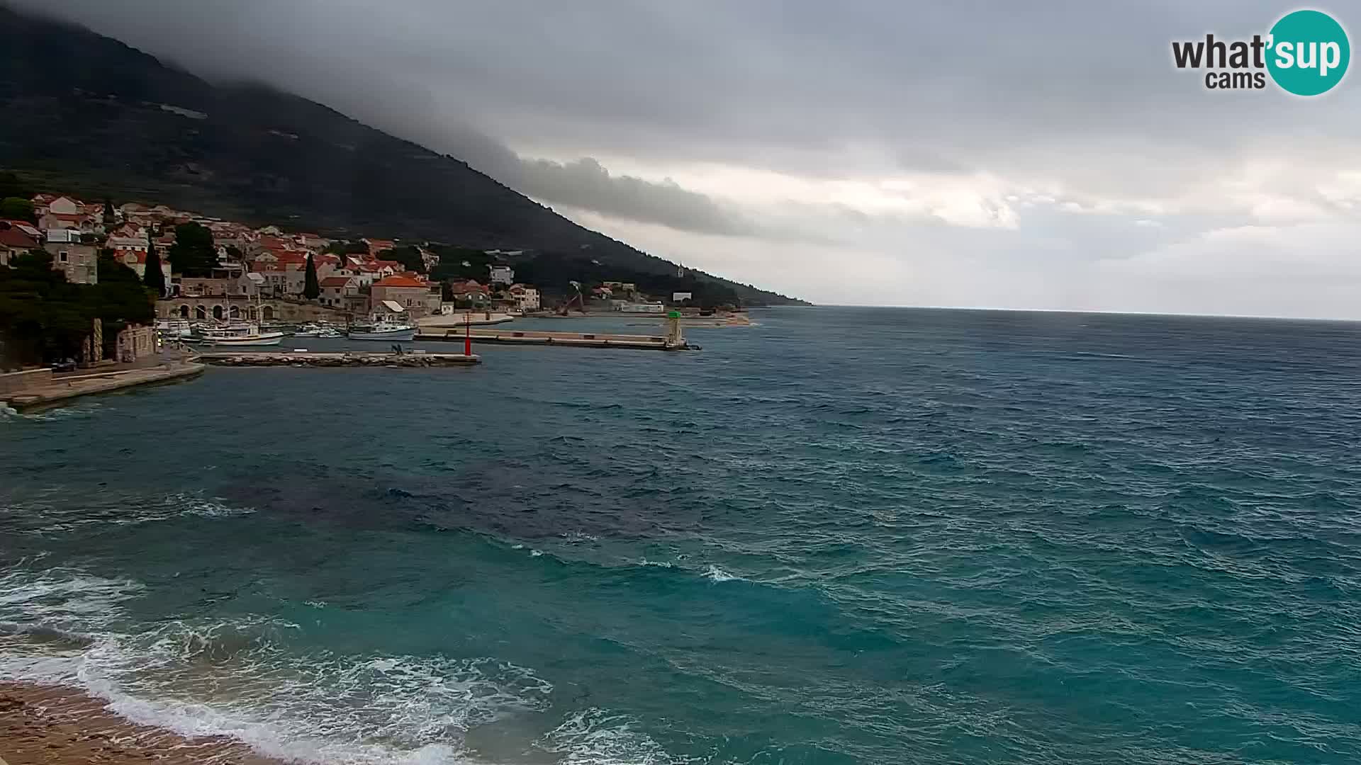 Webcam Bol Town Center & Marina – Live View from Bol, Brač