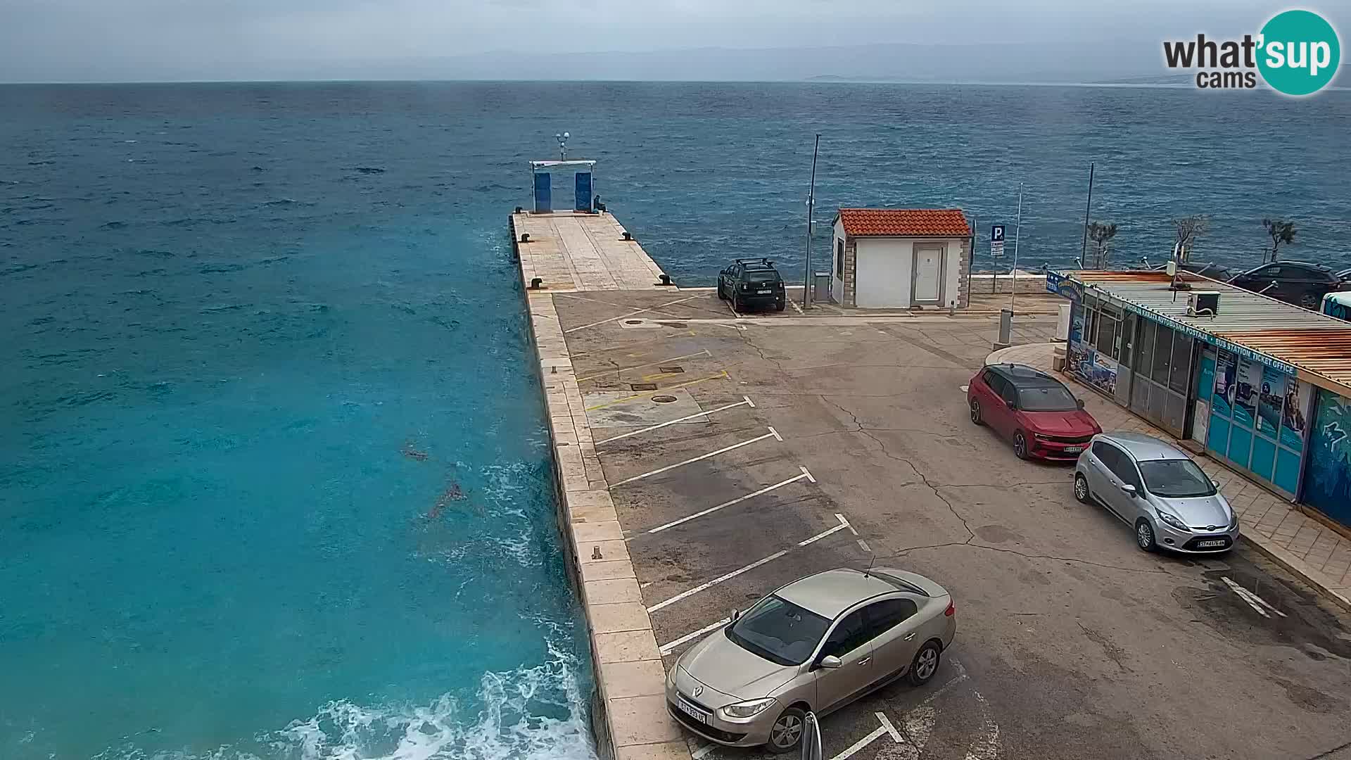 Webcam Bol Hafen & Ortszentrum – Liveblick aus Bol auf der Insel Brač