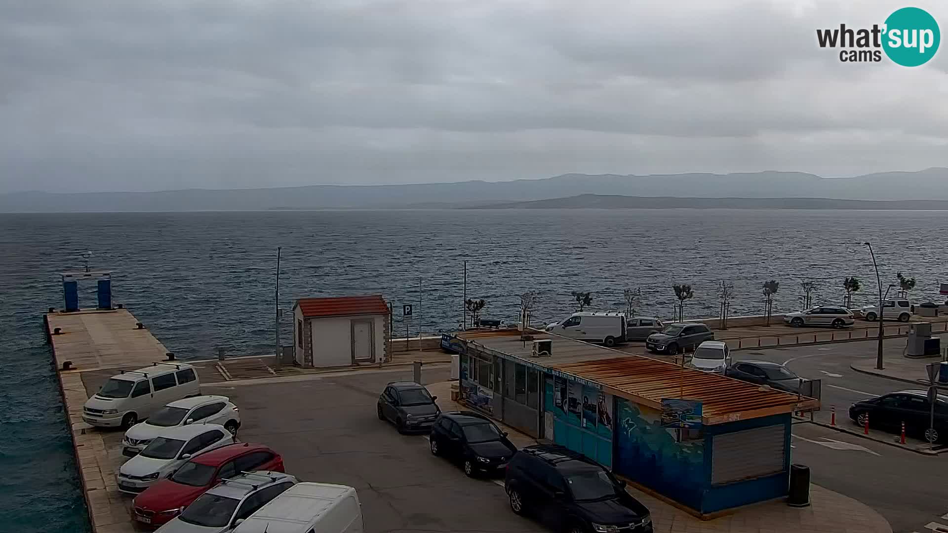 Webcam Bol Centro e Marina – Vista live dal porto di Bol