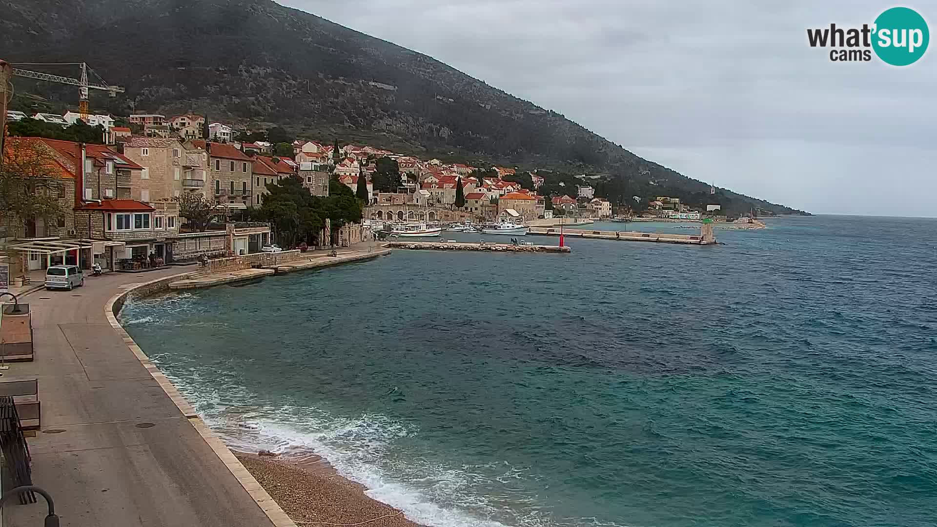 Webcam Bol Centro e Marina – Vista live dal porto di Bol