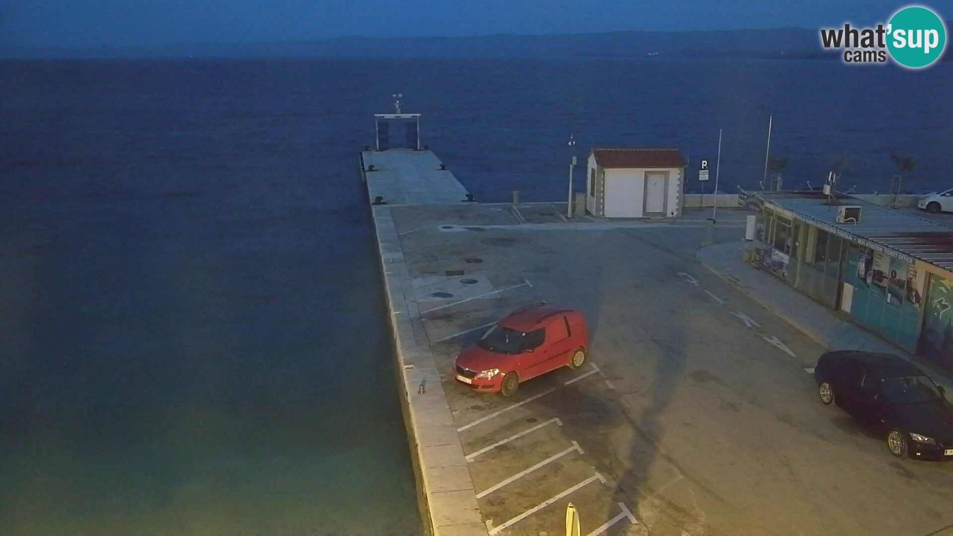 Webcam Bol Hafen & Ortszentrum – Liveblick aus Bol auf der Insel Brač