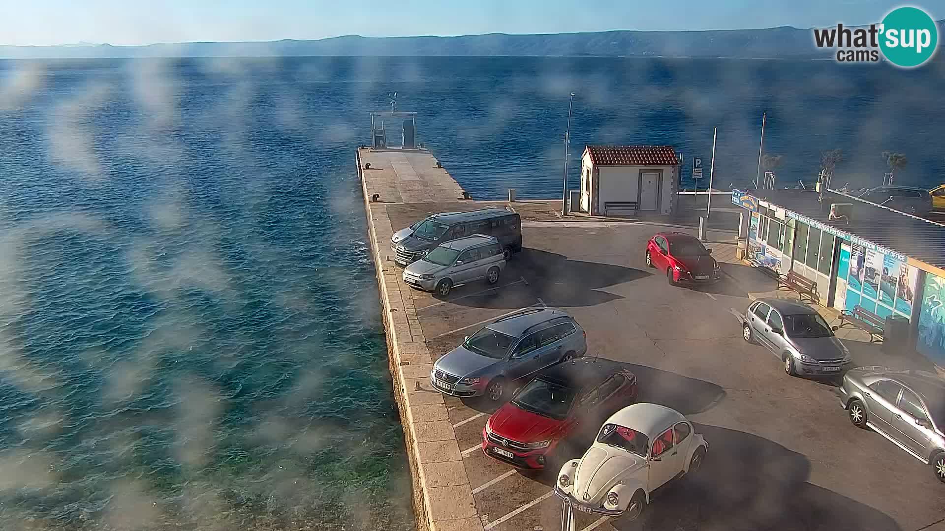Webcam Bol Hafen & Ortszentrum – Liveblick aus Bol auf der Insel Brač