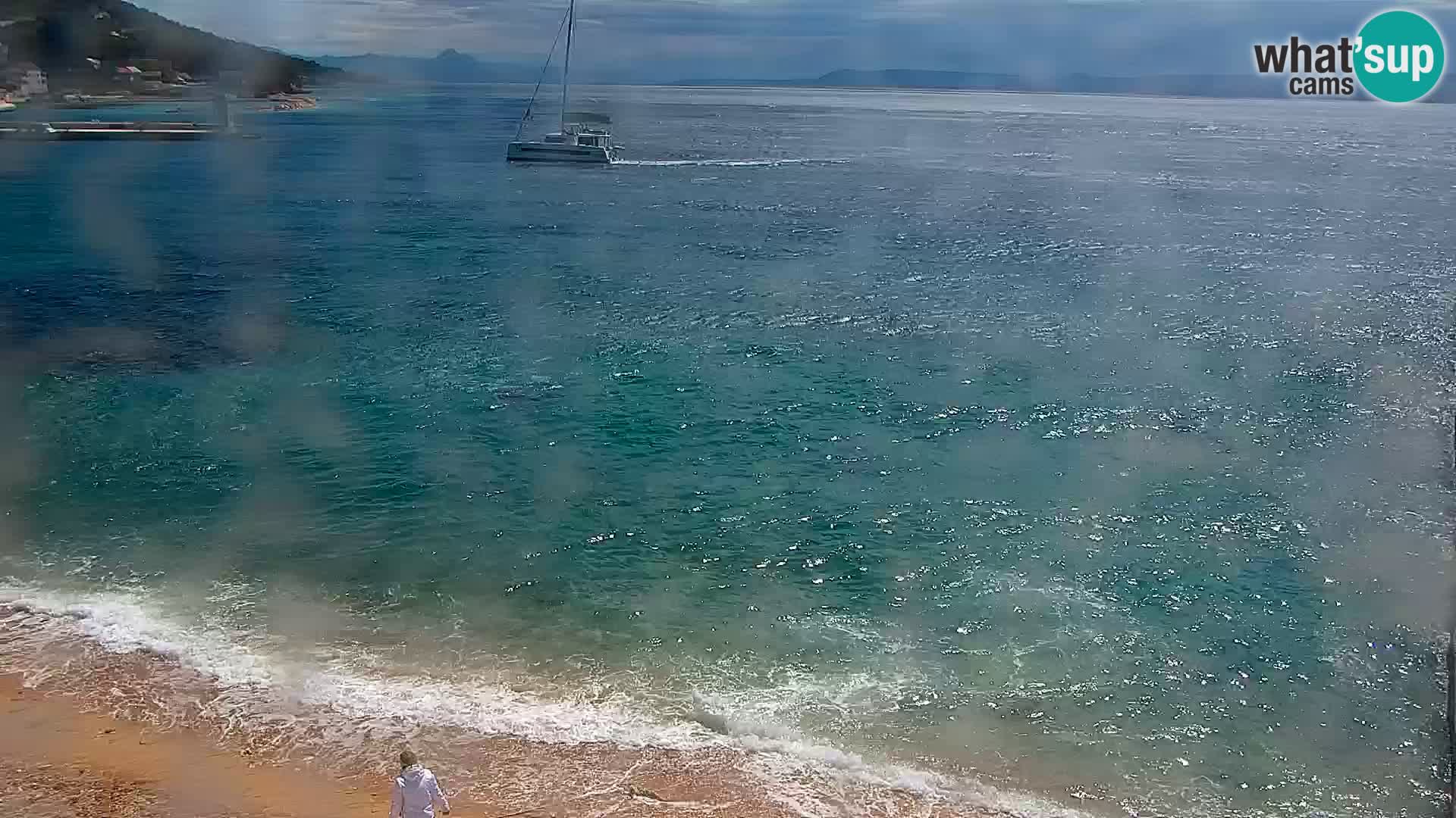 Webcam Bol Centro e Marina – Vista live dal porto di Bol