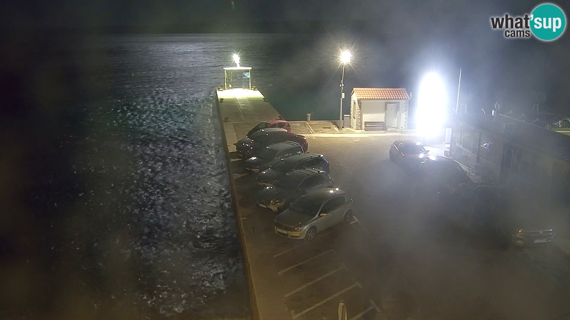 Webcam Bol Centro e Marina – Vista live dal porto di Bol