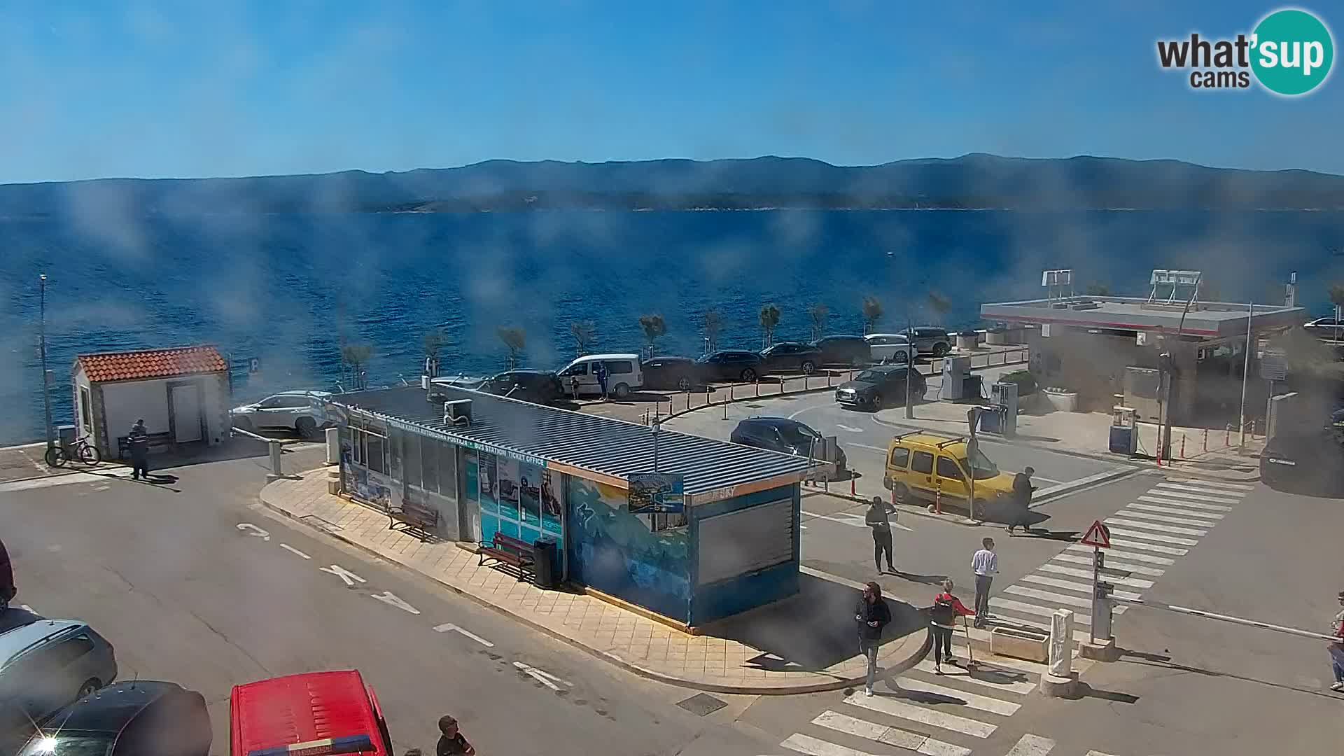 Webcam Bol Centro e Marina – Vista live dal porto di Bol
