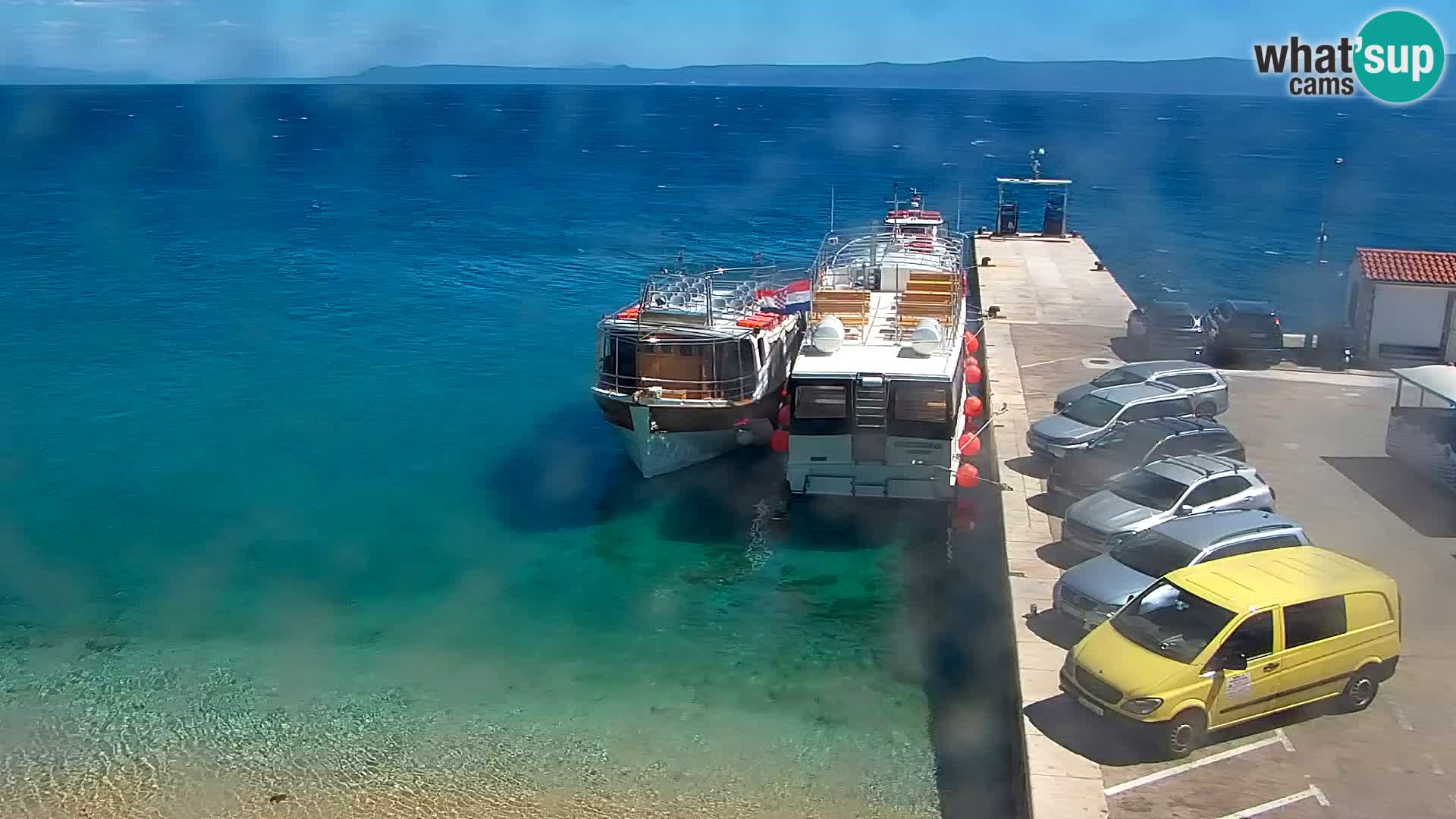 Webcam Bol Town Center & Marina – Live View from Bol, Brač
