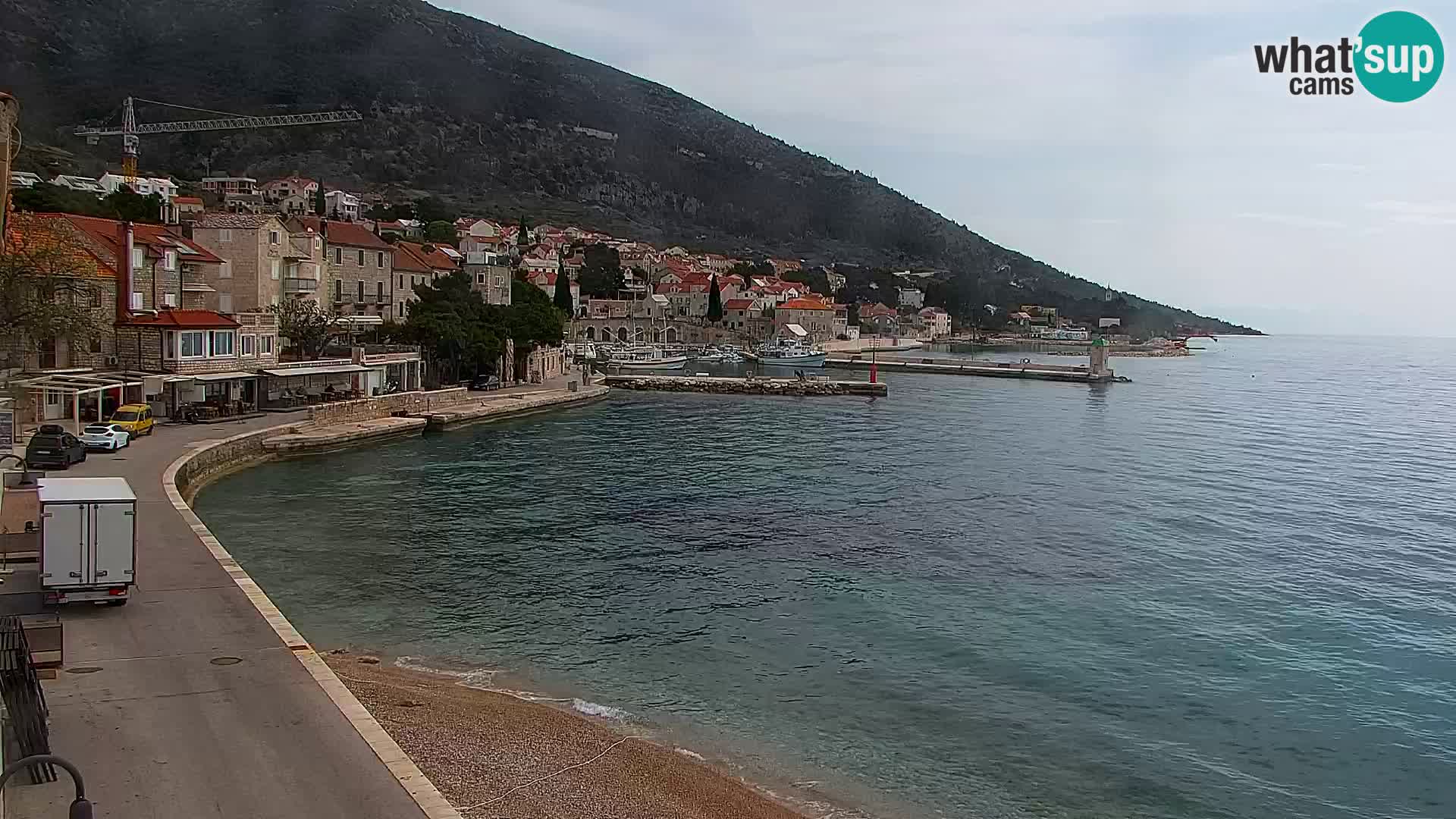 Webcam Bol Hafen & Ortszentrum – Liveblick aus Bol auf der Insel Brač