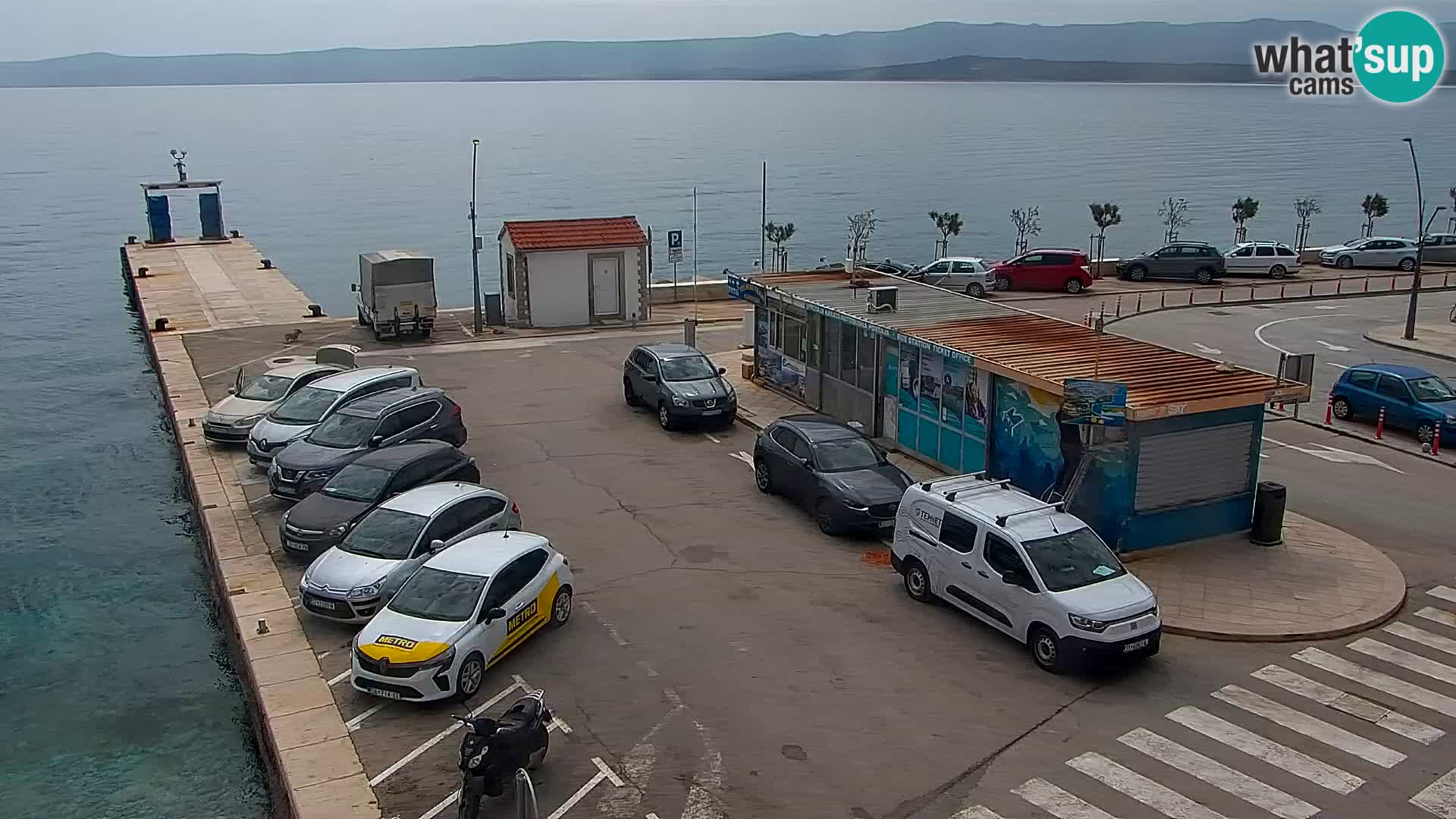 Webcam Bol Town Center & Marina – Live View from Bol, Brač