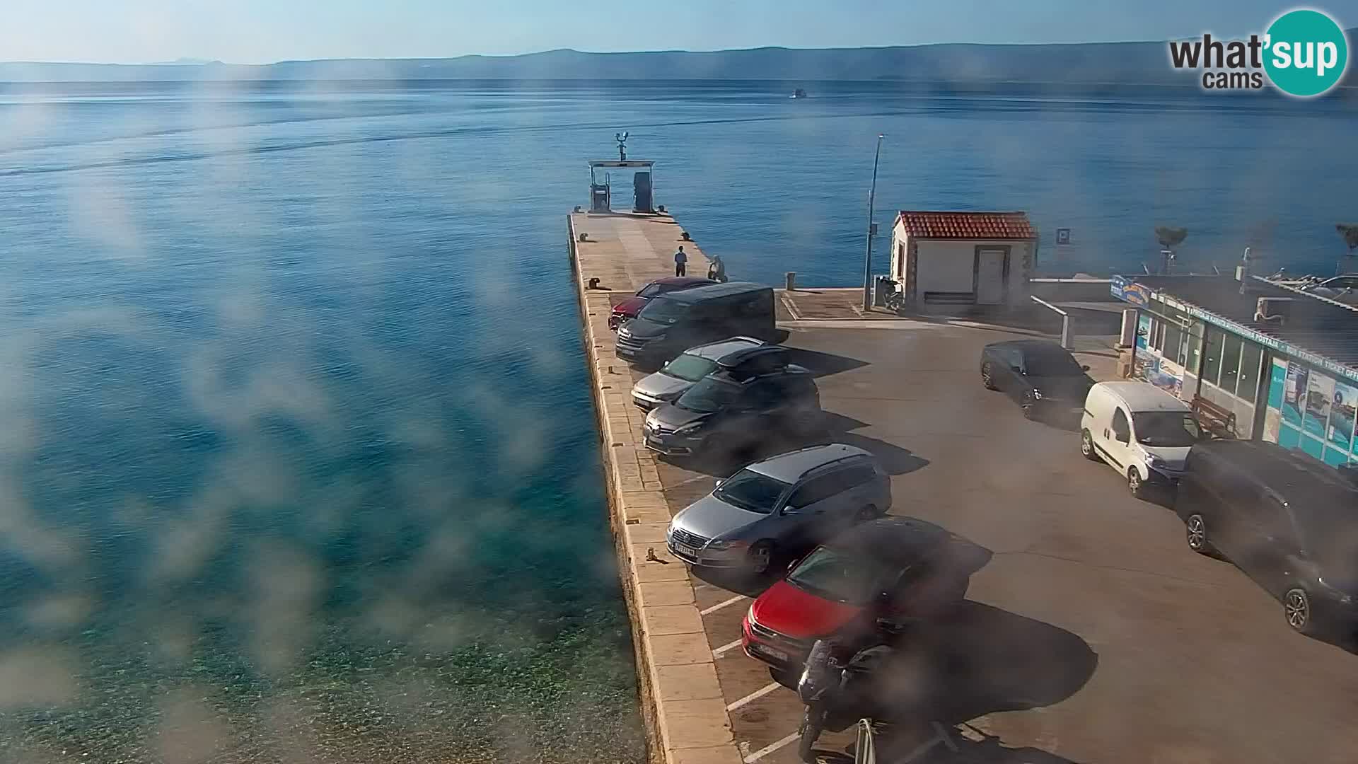 Webcam Bol Centro e Marina – Vista live dal porto di Bol