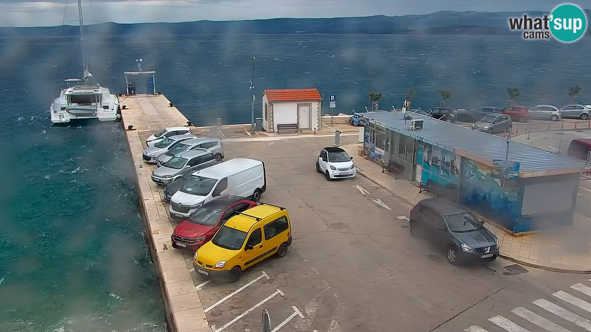 Webcam Bol Town Center & Marina – Live View from Bol, Brač
