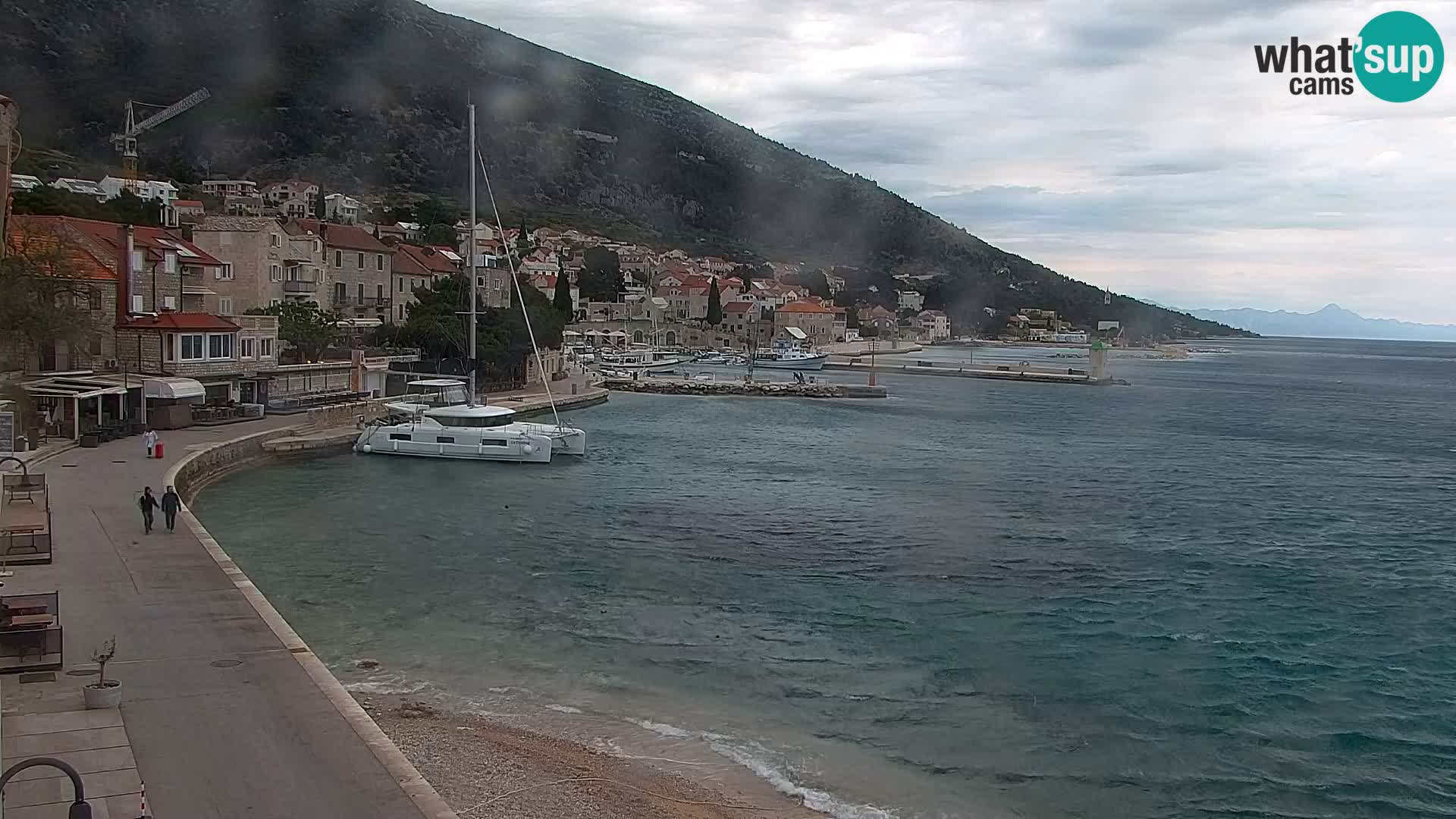 Webcam Bol Town Center & Marina – Live View from Bol, Brač