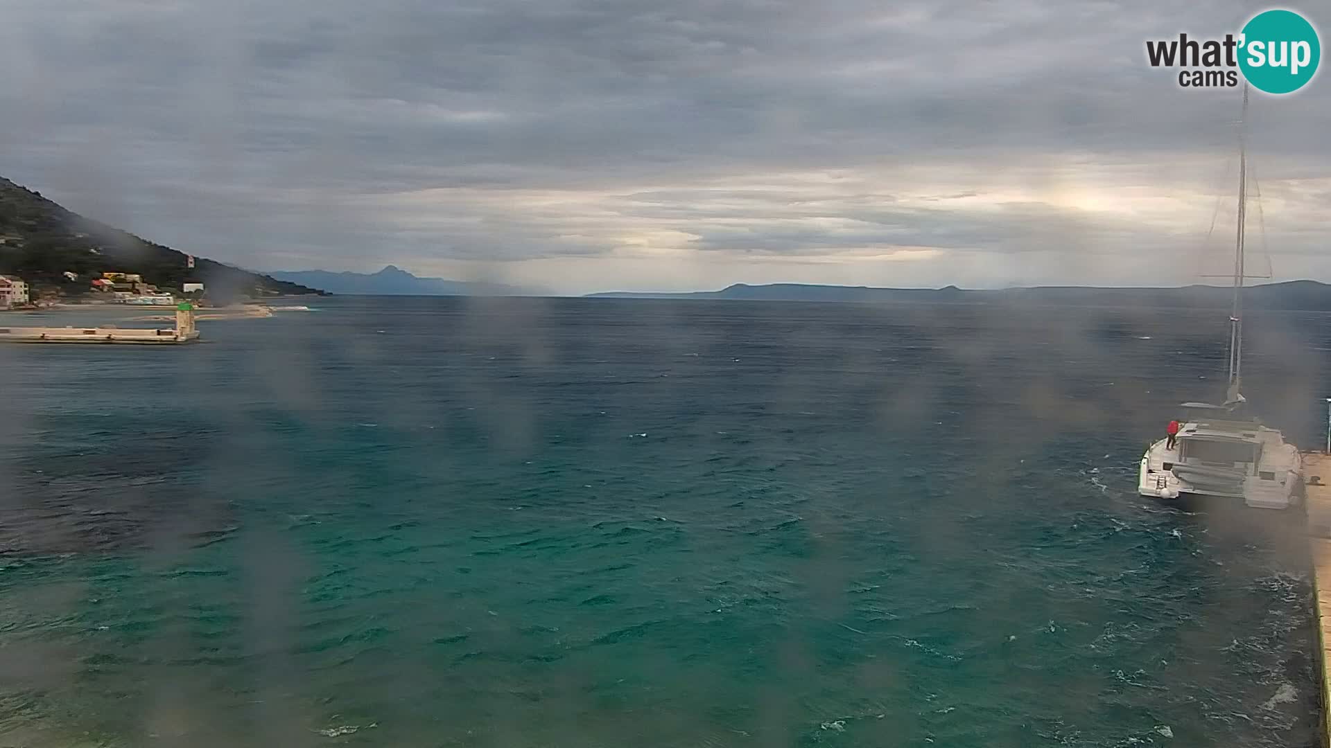 Webcam Bol Hafen & Ortszentrum – Liveblick aus Bol auf der Insel Brač