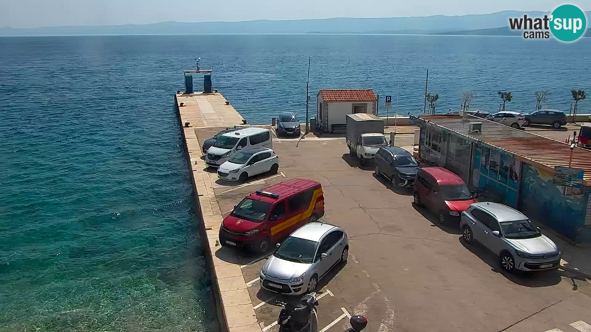 Webcam Bol Centro e Marina – Vista live dal porto di Bol