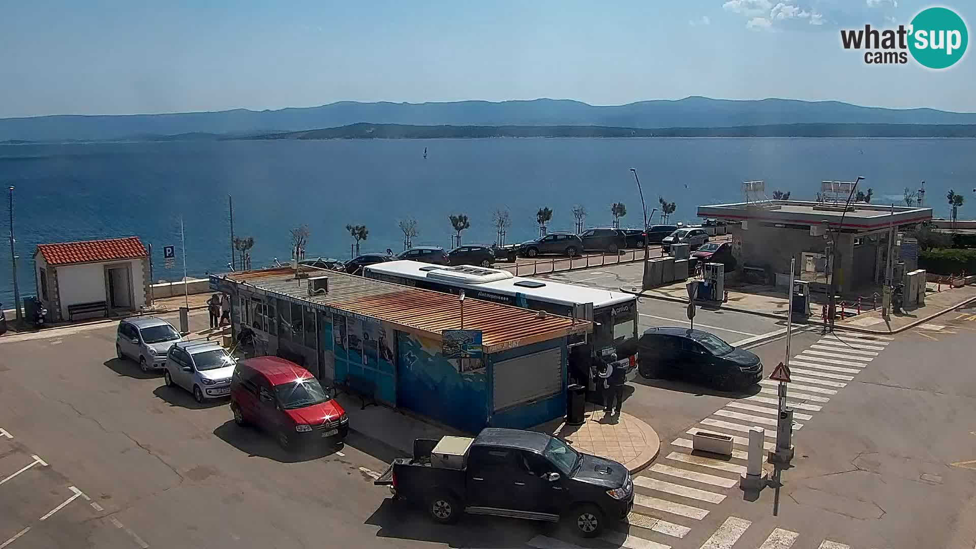 Webcam Bol Centro e Marina – Vista live dal porto di Bol