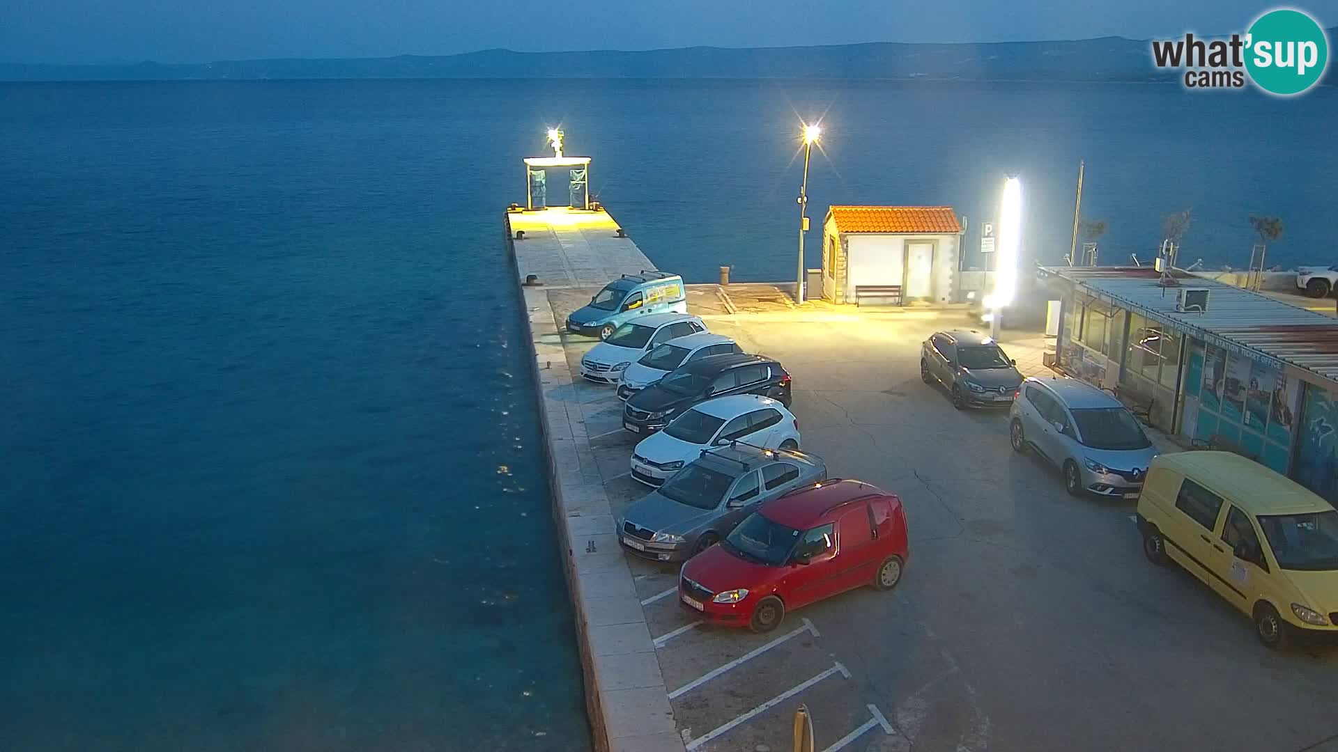 Webcam Bol Hafen & Ortszentrum – Liveblick aus Bol auf der Insel Brač