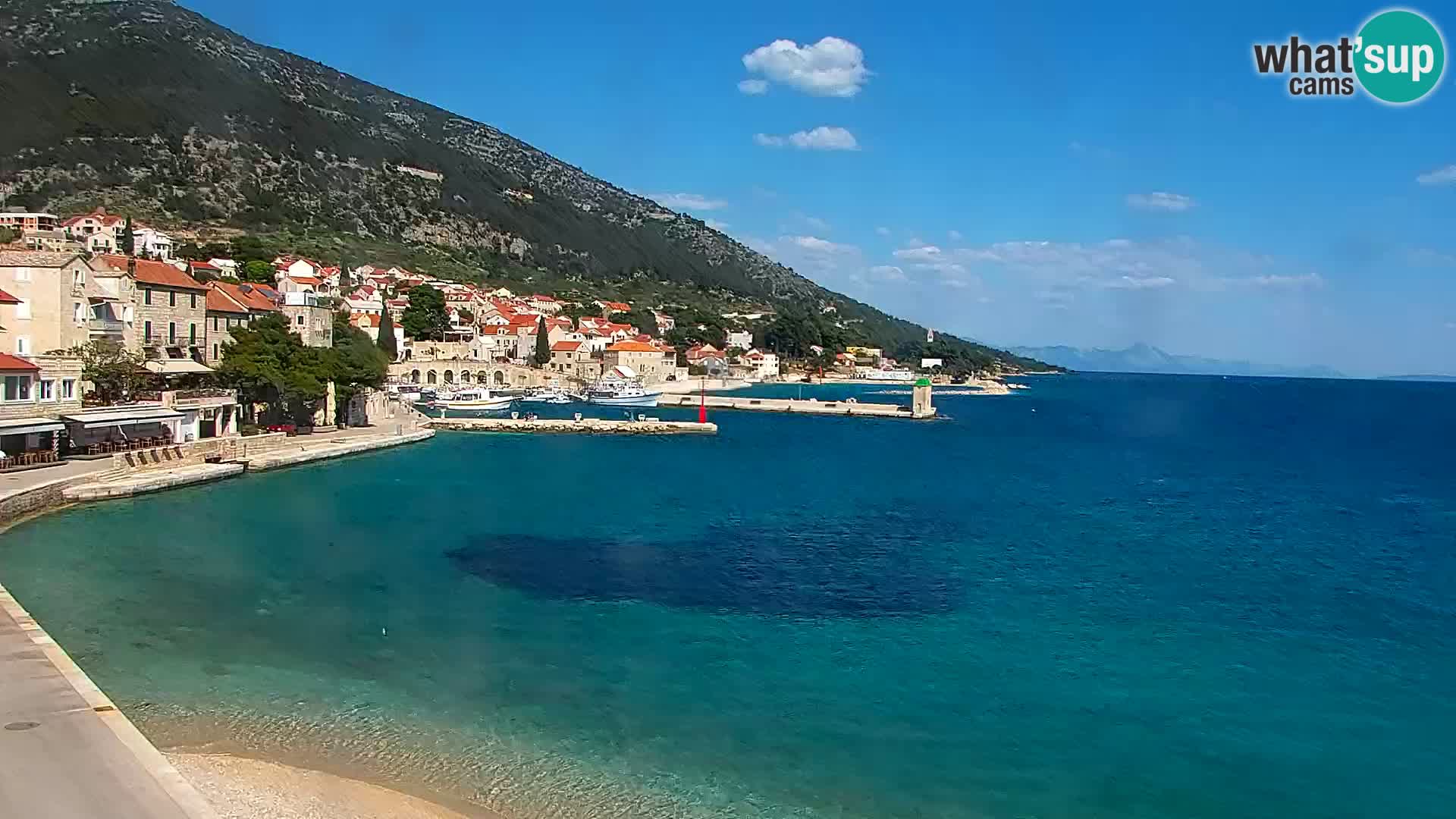 Webcam Bol Hafen & Ortszentrum – Liveblick aus Bol auf der Insel Brač