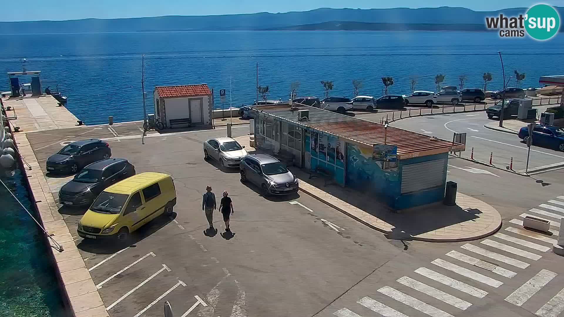 Webcam Bol Town Center & Marina – Live View from Bol, Brač