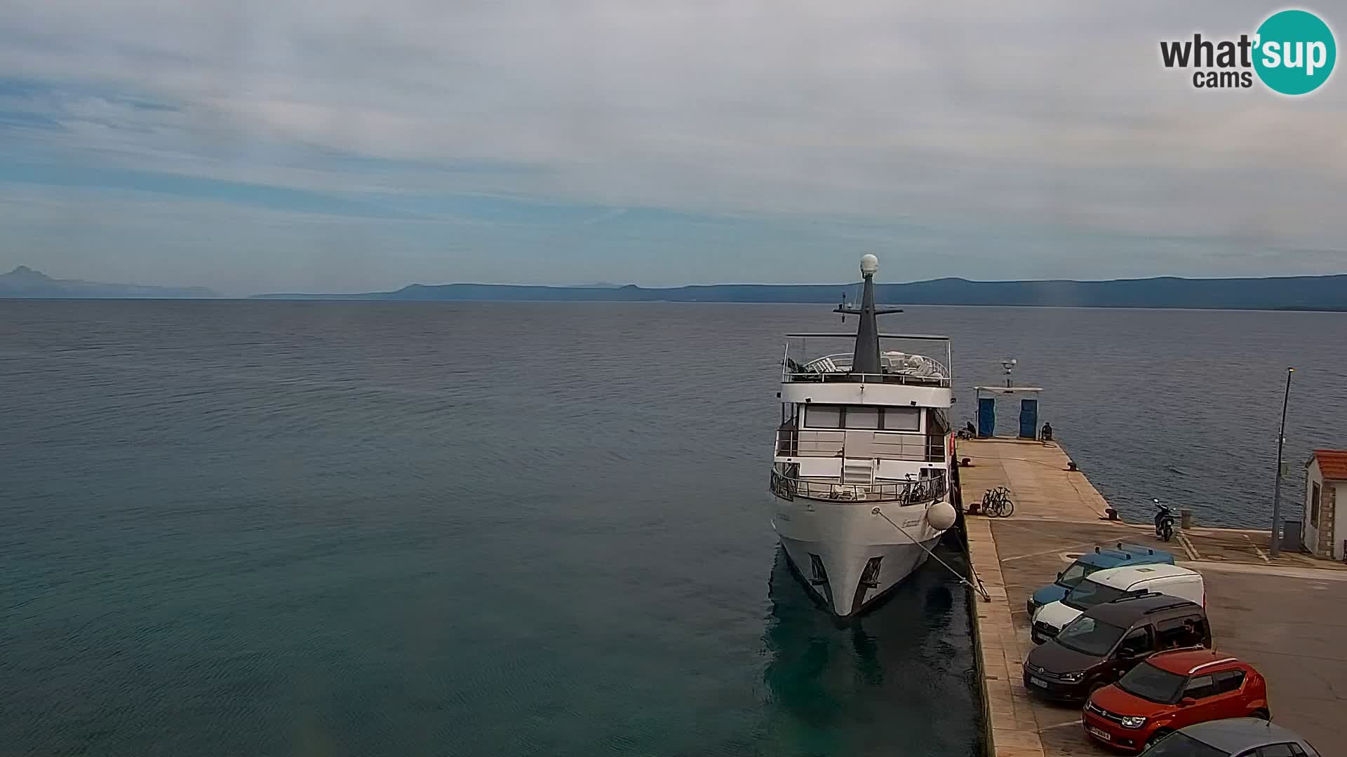 Webcam Bol Town Center & Marina – Live View from Bol, Brač