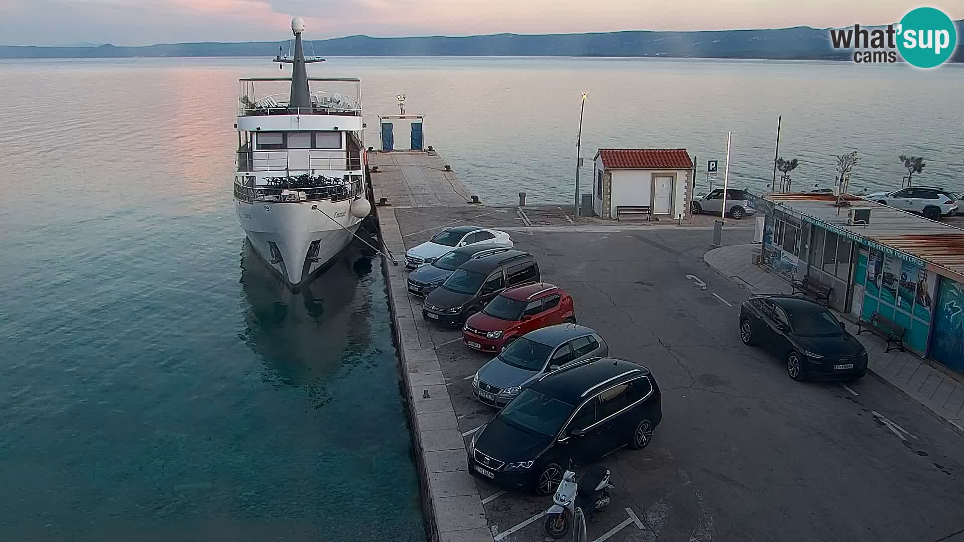 Webcam Bol centre-ville & marina – Vue en direct depuis Bol, île de Brač