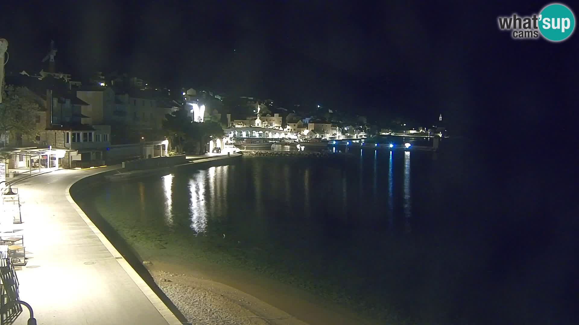 Webcam Bol Centro e Marina – Vista live dal porto di Bol