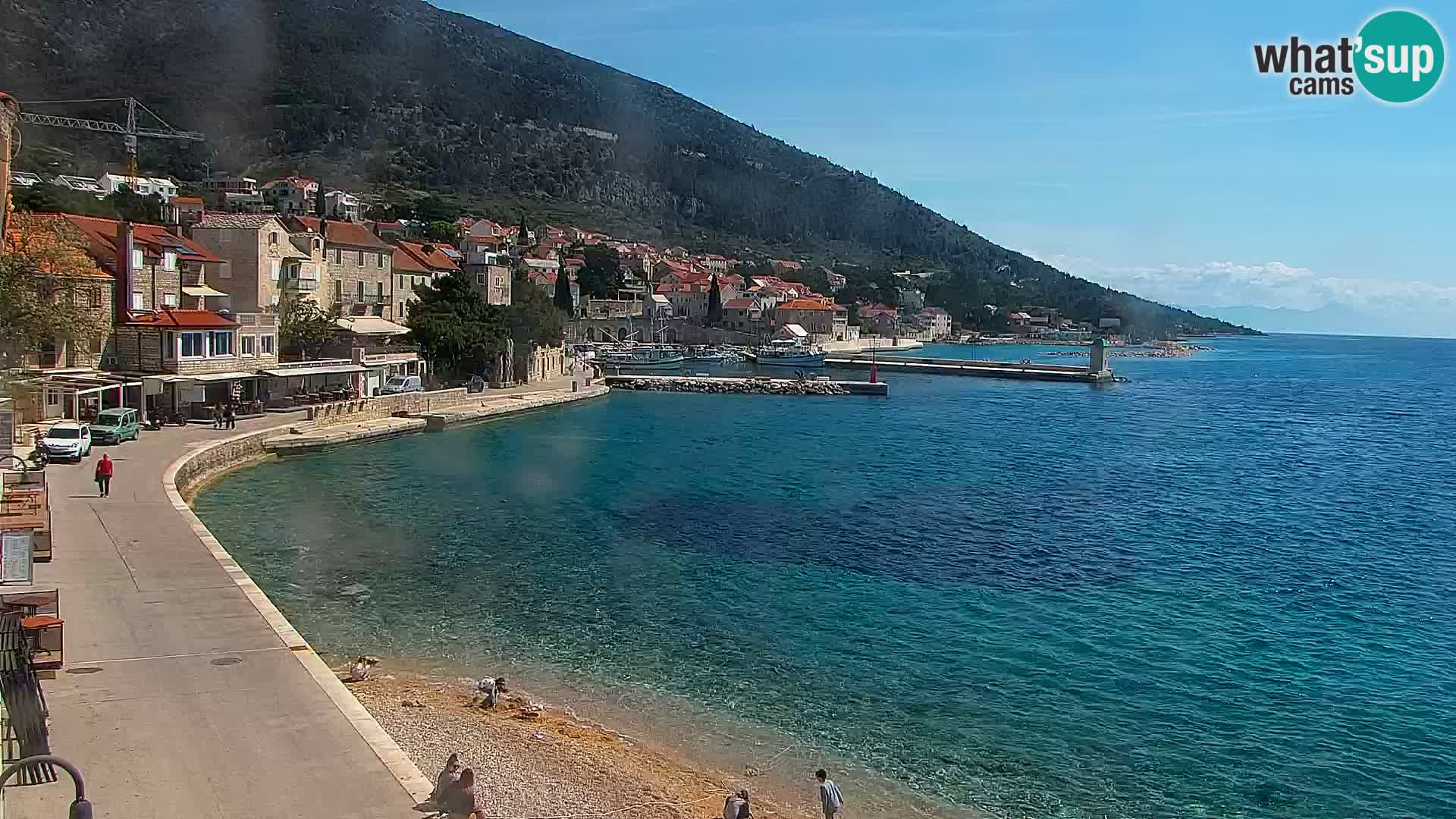 Webcam Bol Hafen & Ortszentrum – Liveblick aus Bol auf der Insel Brač