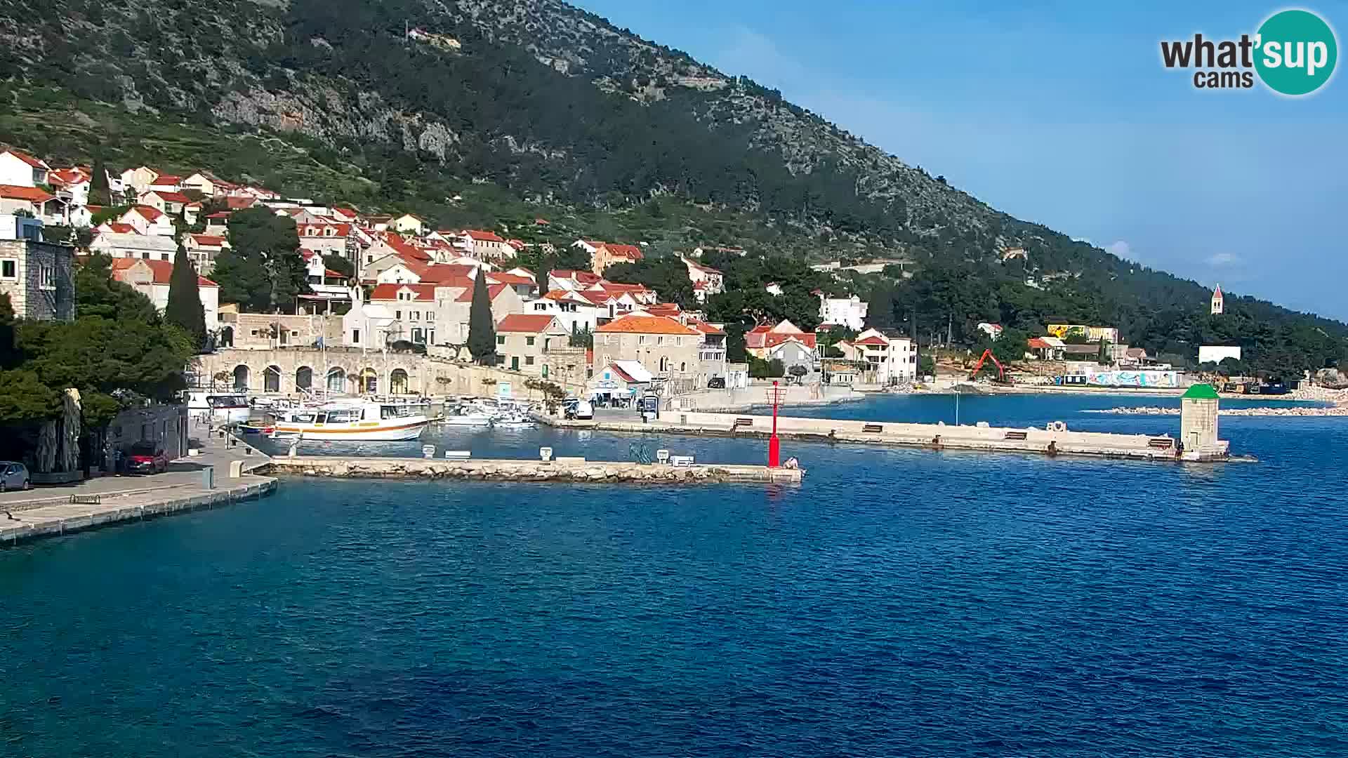 Webcam Bol Town Center & Marina – Live View from Bol, Brač