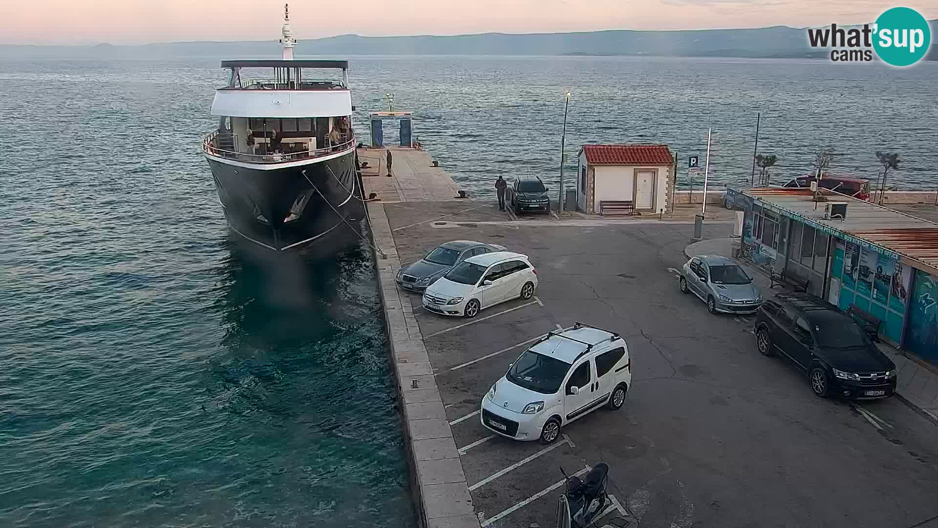 Webcam Bol Centre-Ville & Marina – Vue en direct depuis Bol, île de Brač
