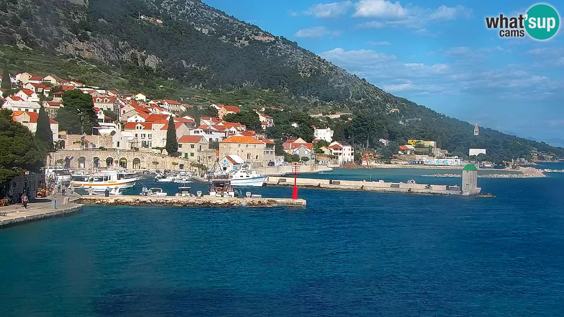 Webcam Bol Hafen & Ortszentrum – Liveblick aus Bol auf der Insel Brač