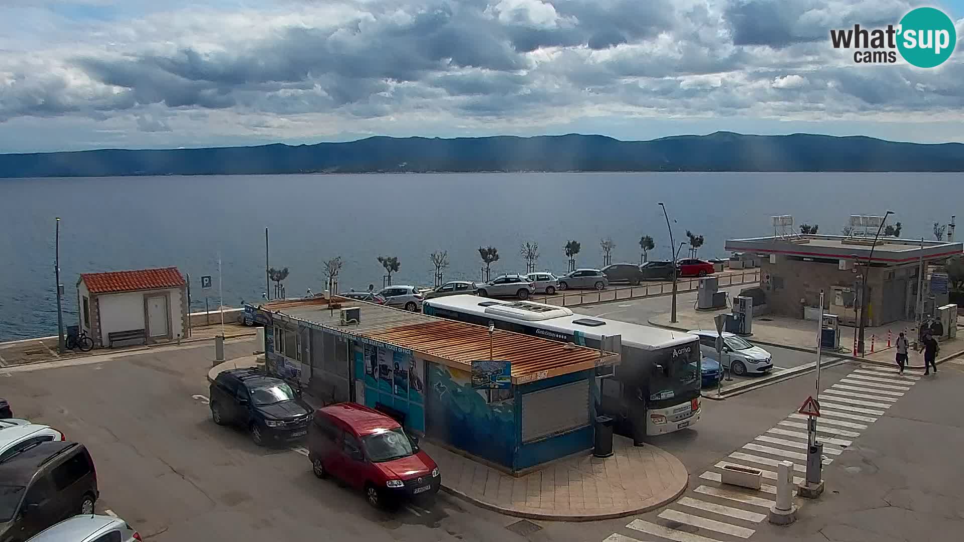 Webcam Bol Hafen & Ortszentrum – Liveblick aus Bol auf der Insel Brač