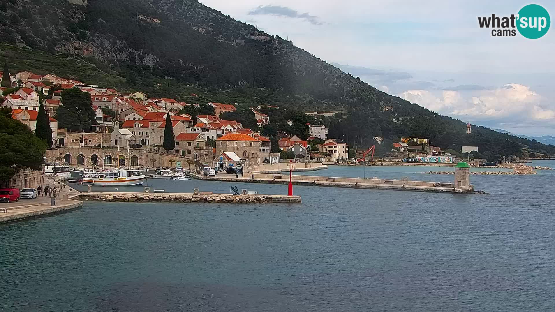 Webcam Bol Town Center & Marina – Live View from Bol, Brač
