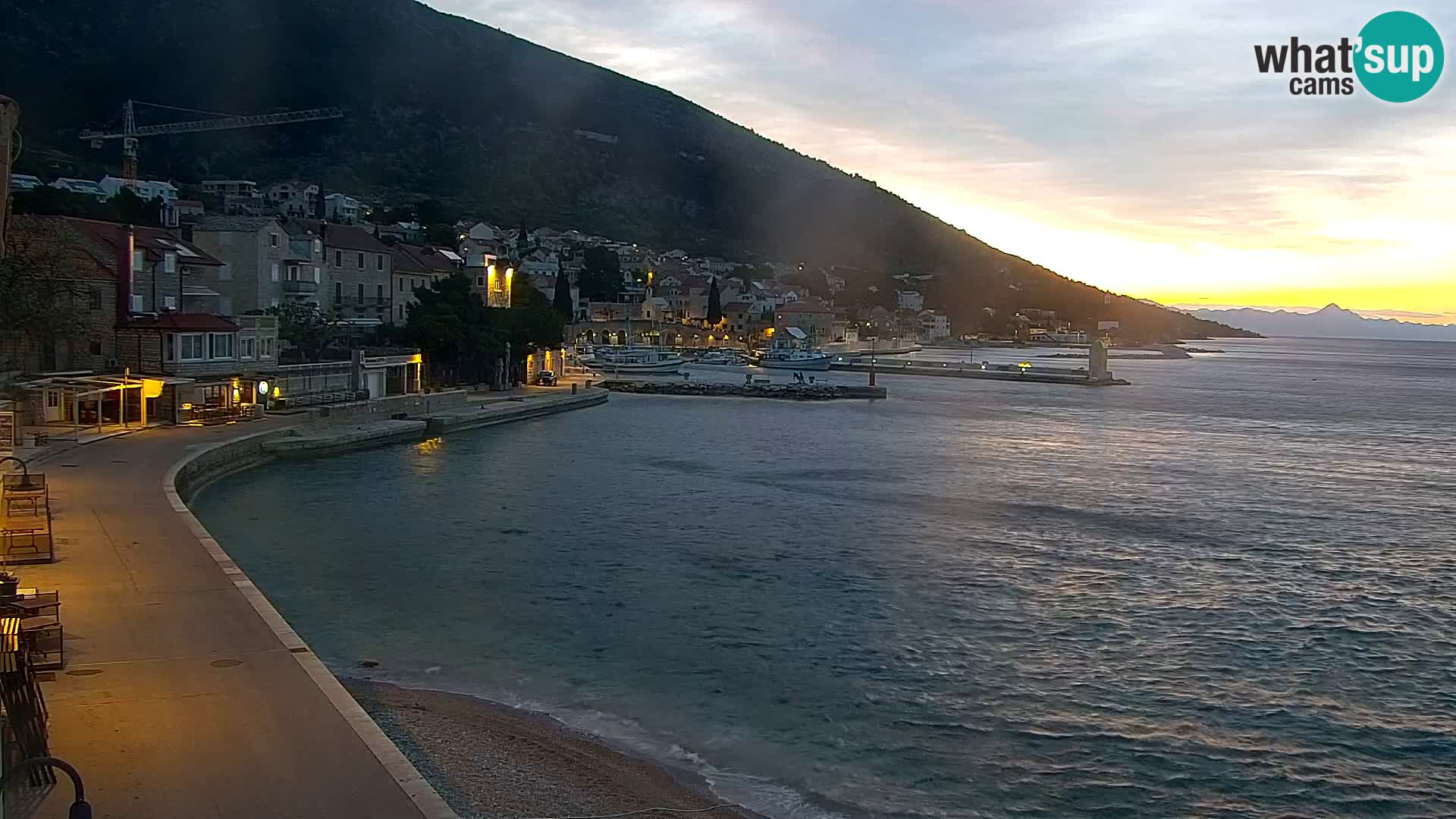 Webcam Bol Hafen & Ortszentrum – Liveblick aus Bol auf der Insel Brač