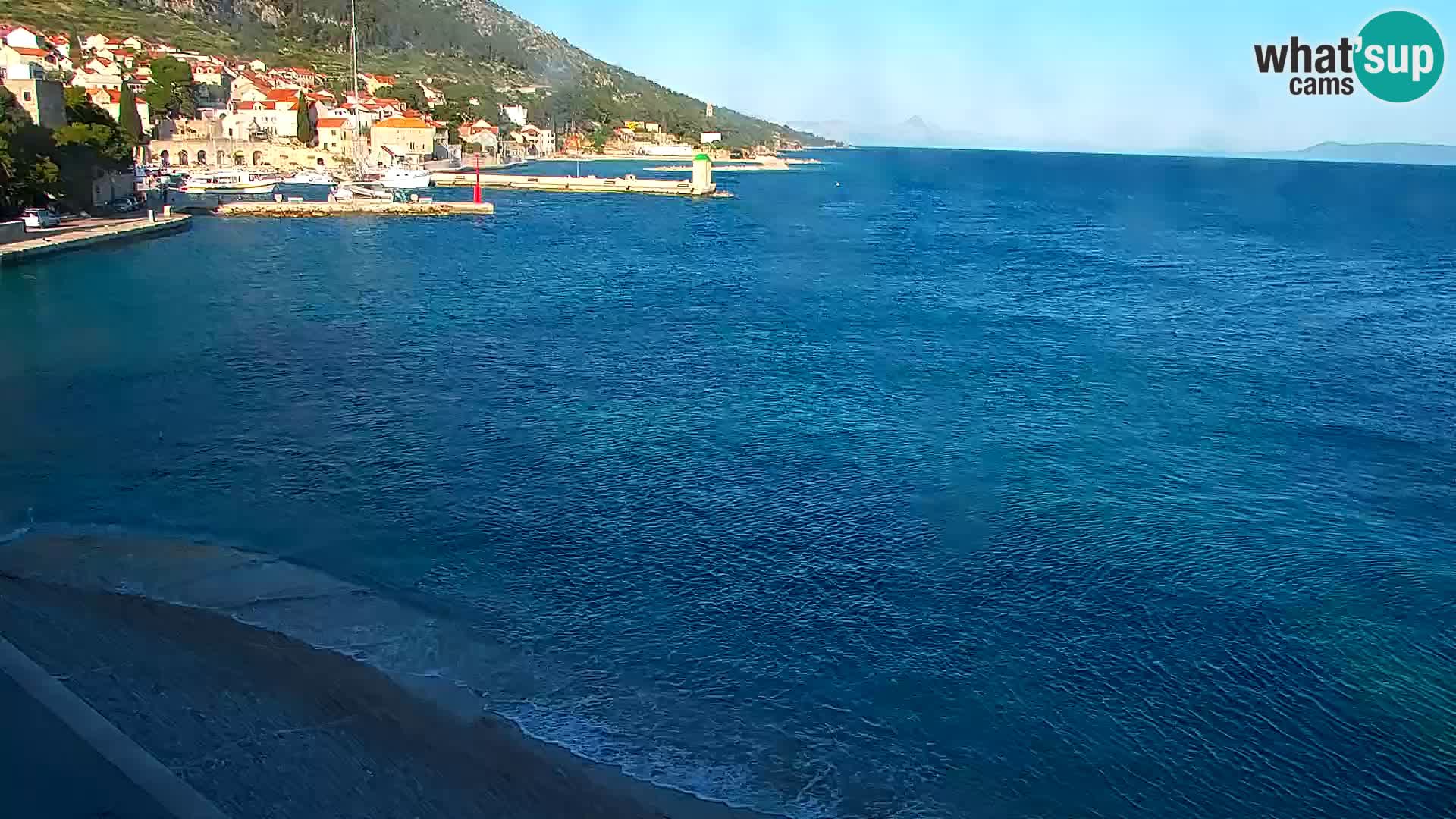 Webcam Bol Hafen & Ortszentrum – Liveblick aus Bol auf der Insel Brač