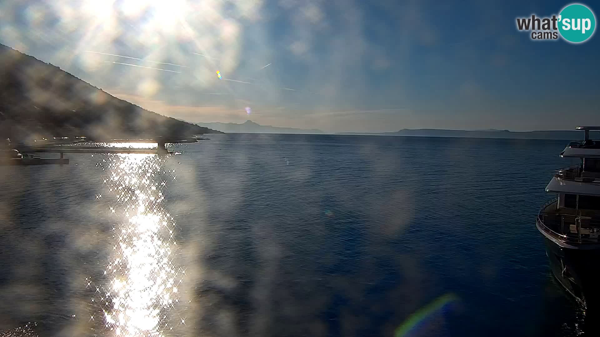 Webcam Bol Town Center & Marina – Live View from Bol, Brač